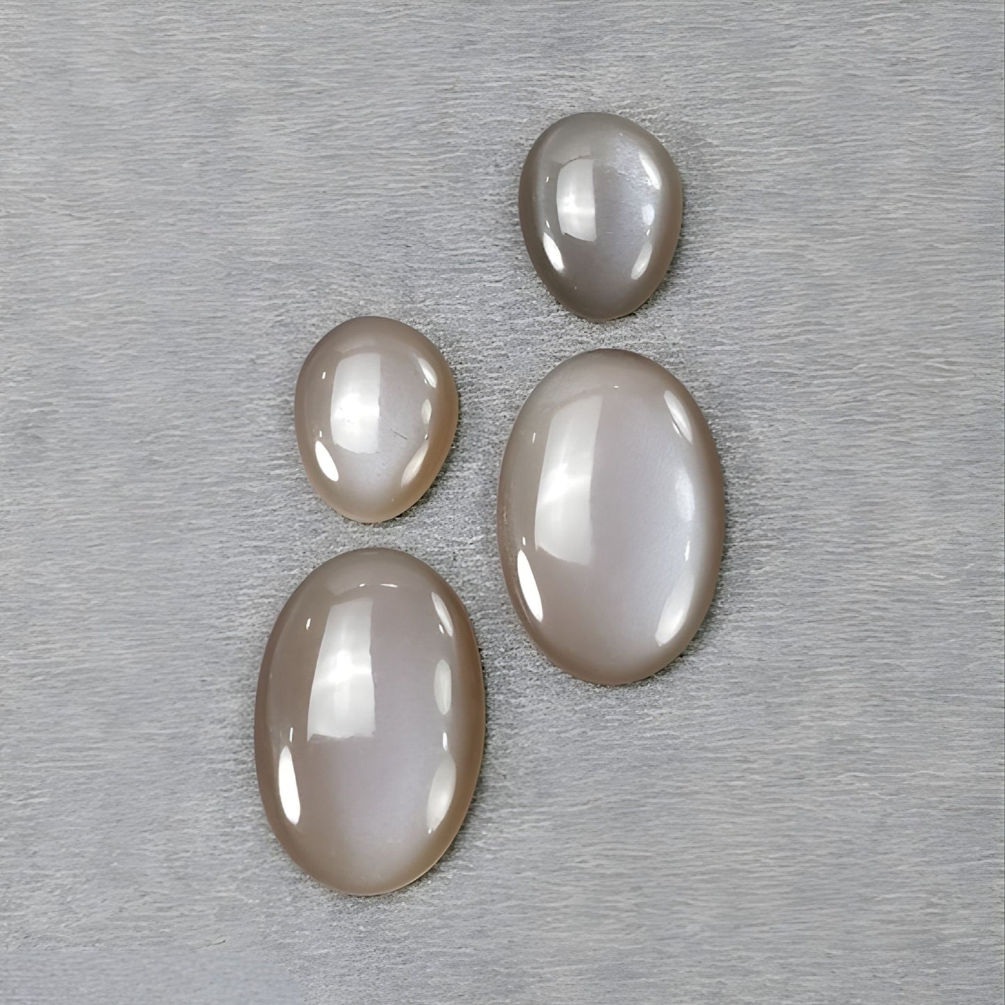 ジュエリー用のムーンストーン