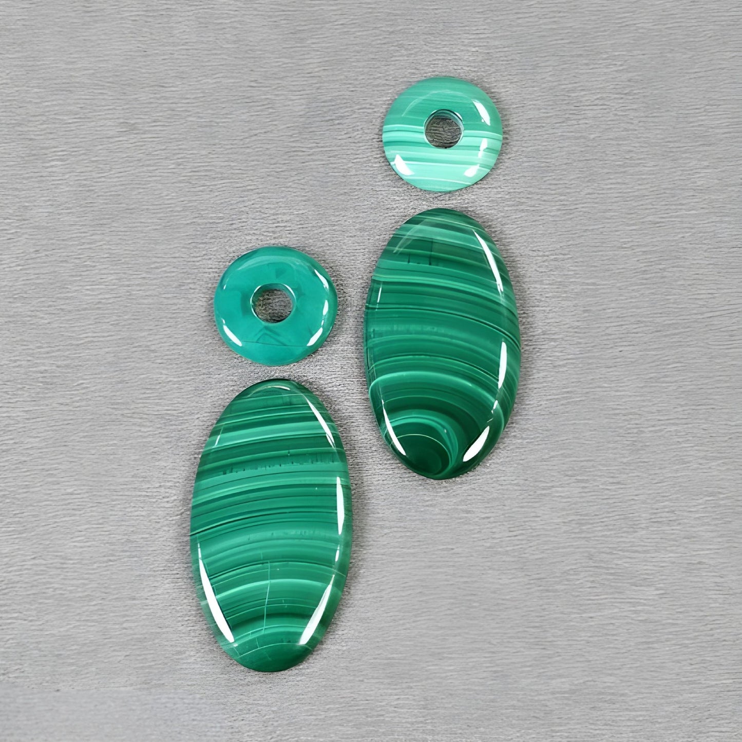 天然未经处理的宝石