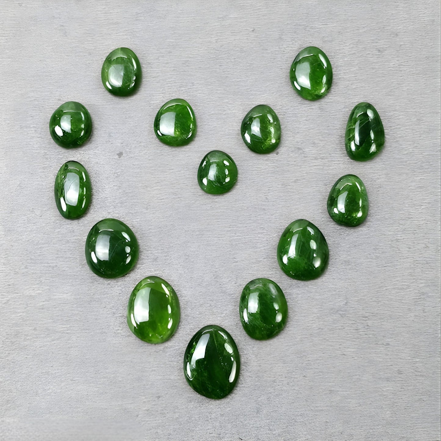 ジュエリー用クロムダイオプサイド