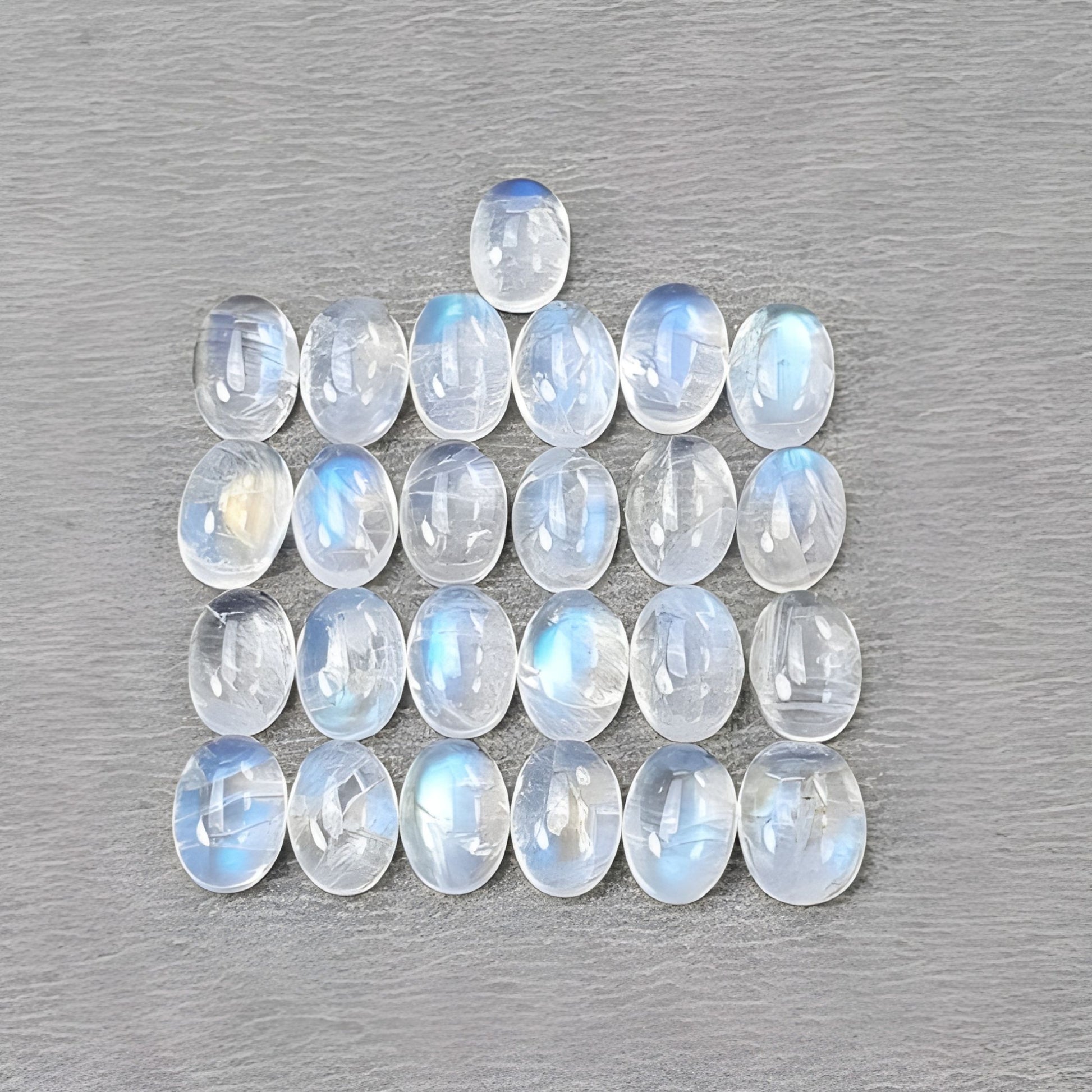 pietra portafortuna di giugno