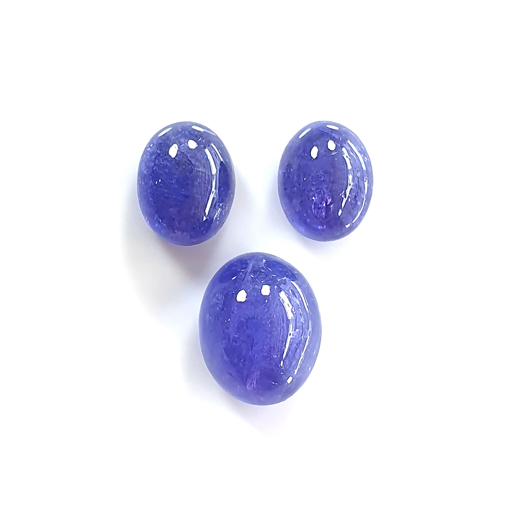 tanzanite oval shape cabochon