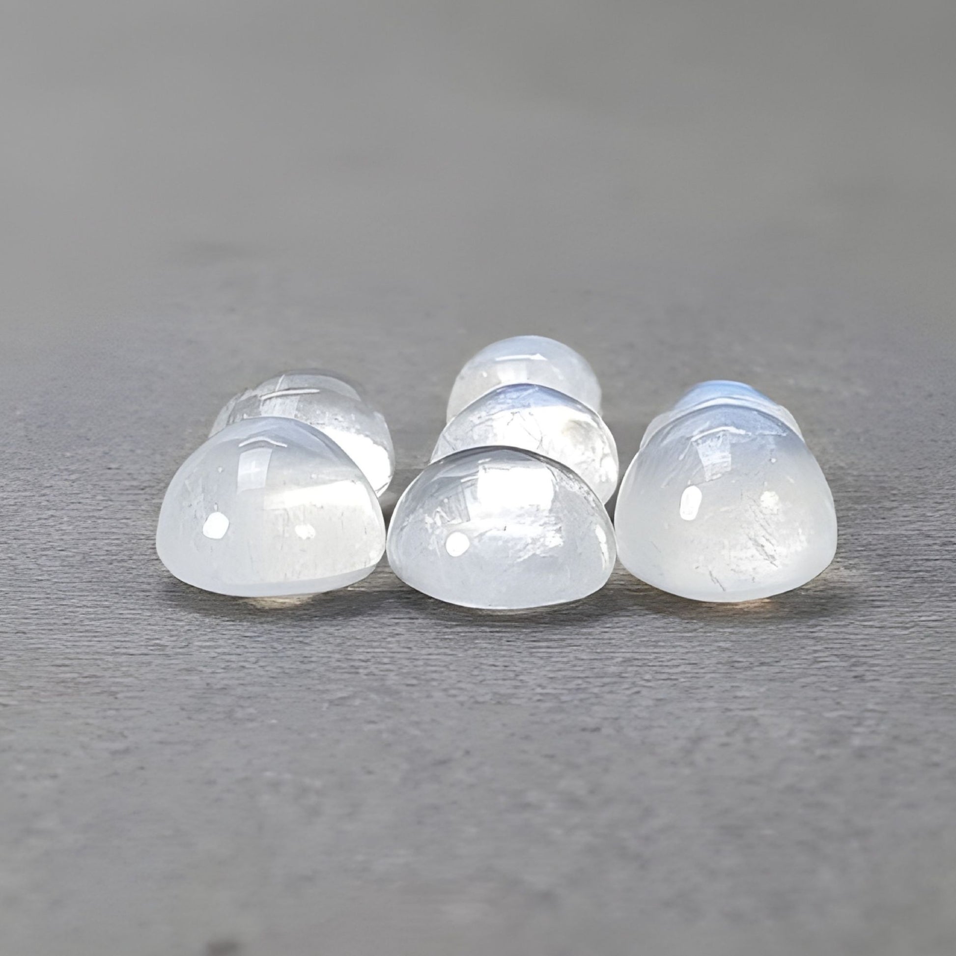 حجر القمر للمجوهرات