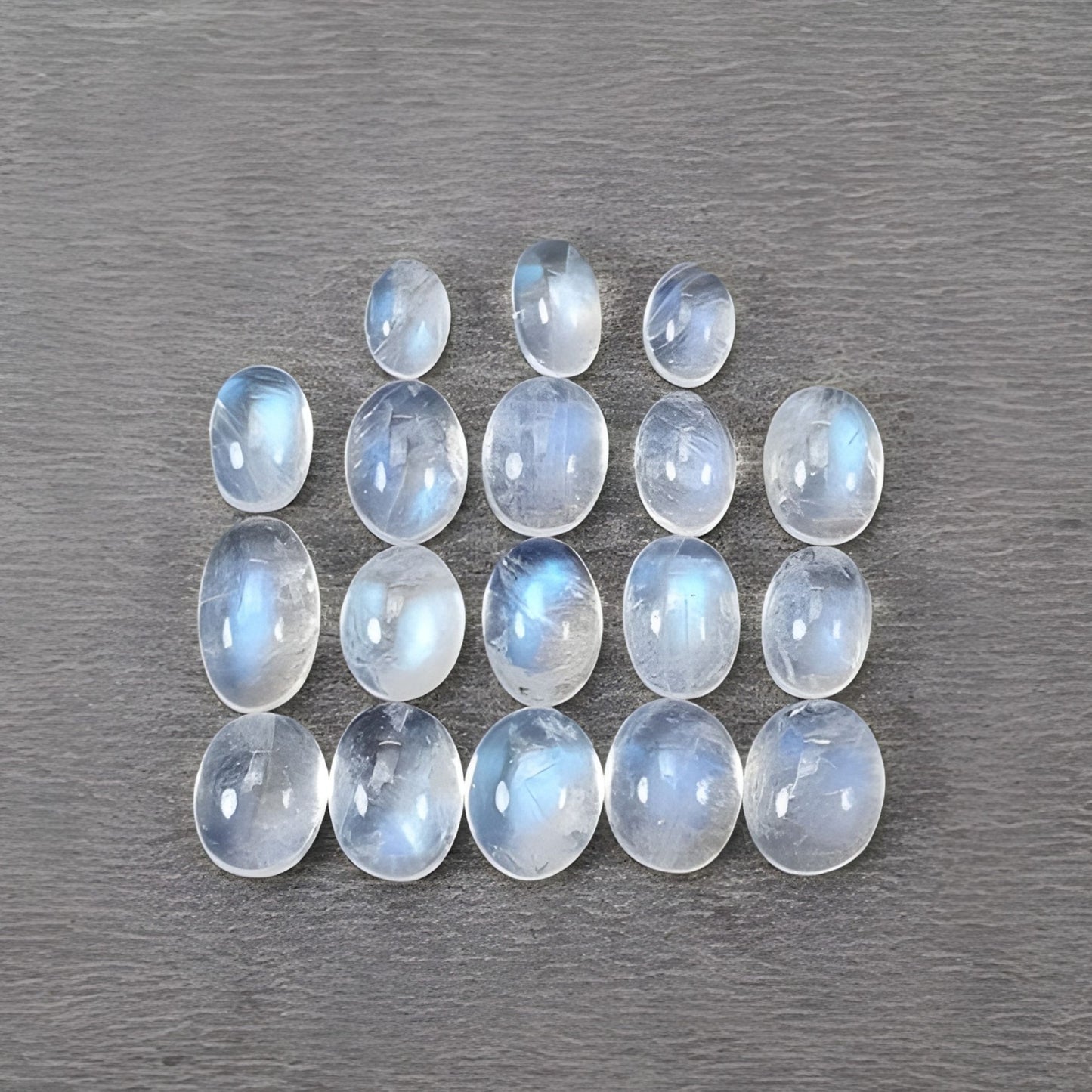 حجر القمر للمجوهرات