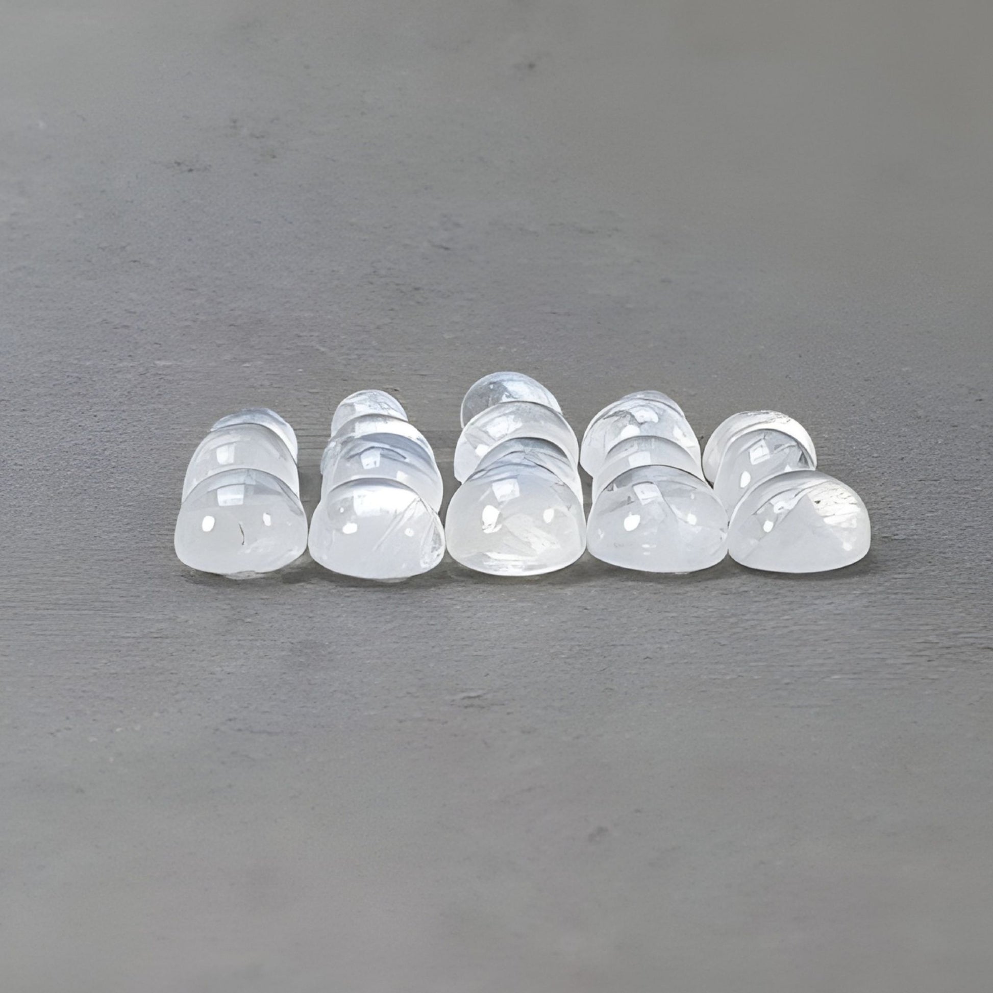 حجر القمر الطبيعي غير المعالج