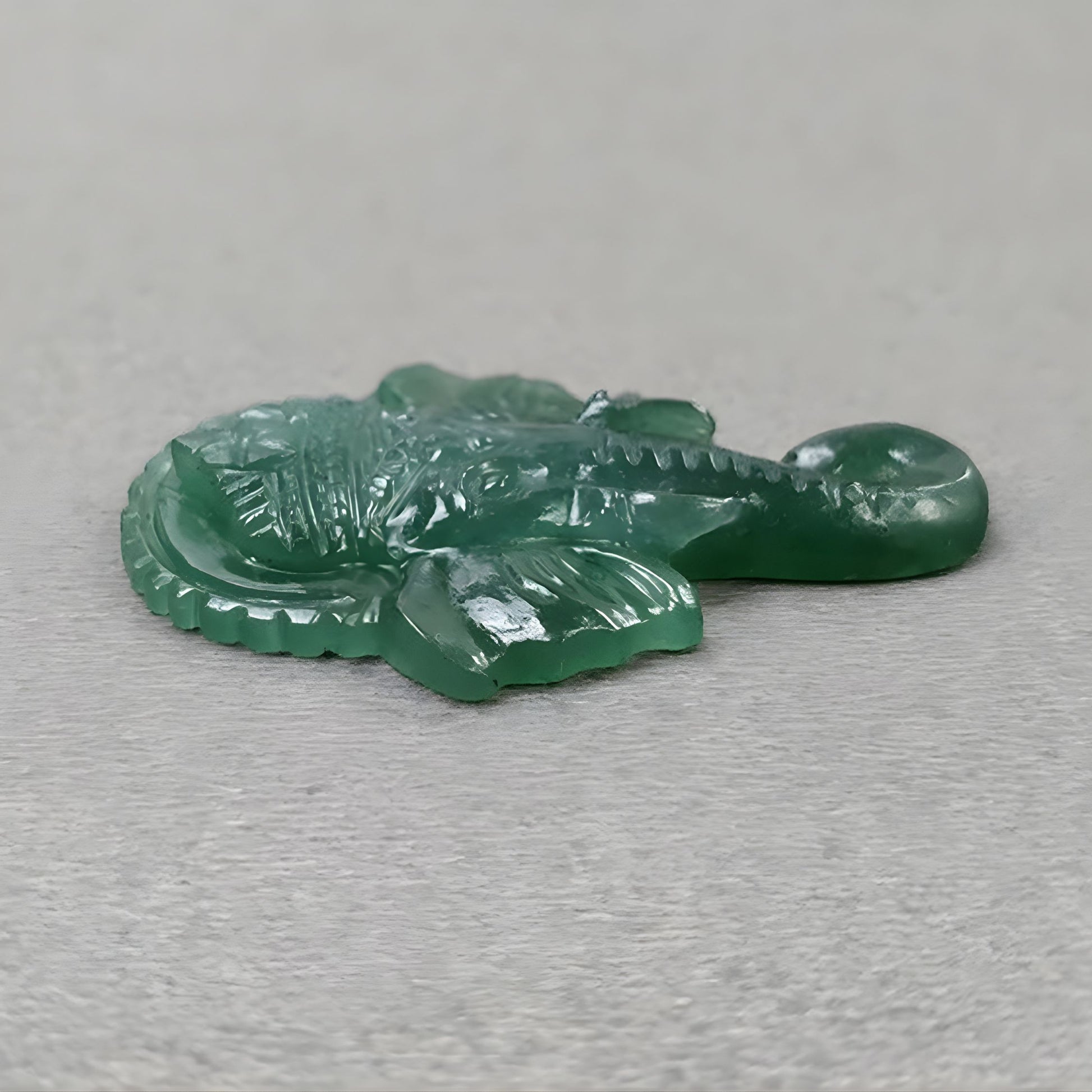 クォーツ宝石のガネーシャ像