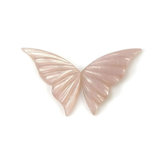 Sculpture de papillon en pierre de lune