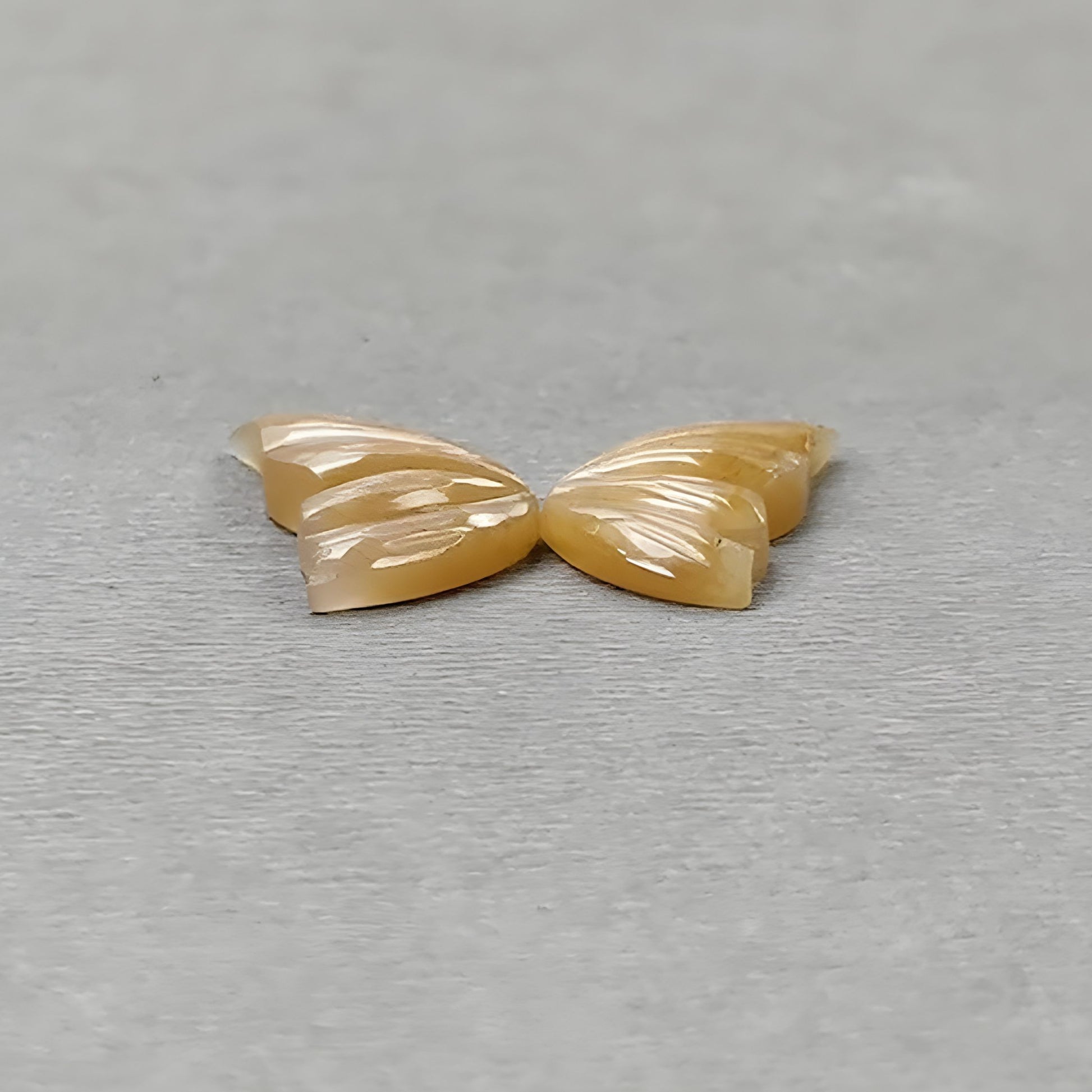 pierre de lune, pierre précieuse naturelle