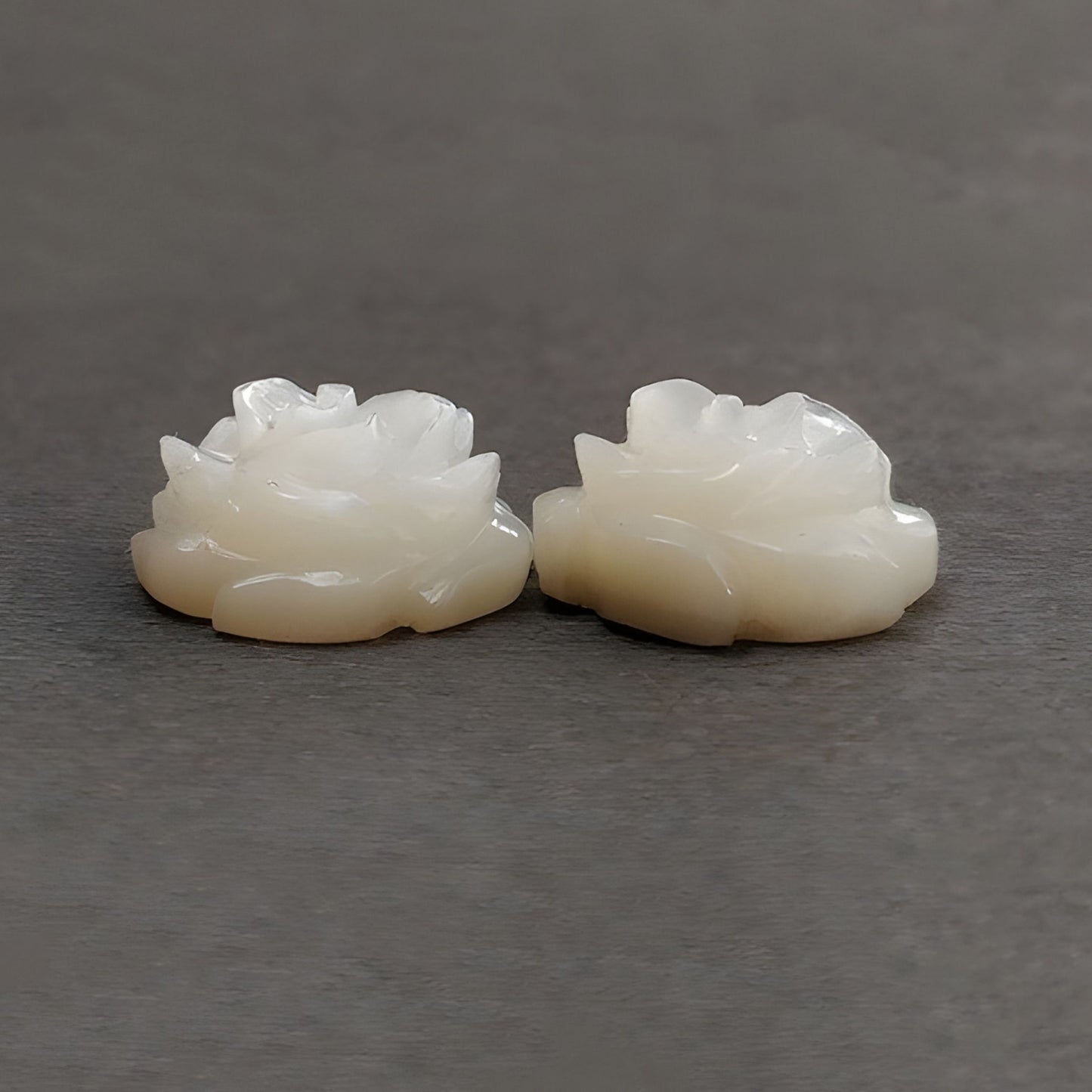 10.70cts Natural Untreated Moonstone Gemstone Carving Rose Flower Round Shape Pair