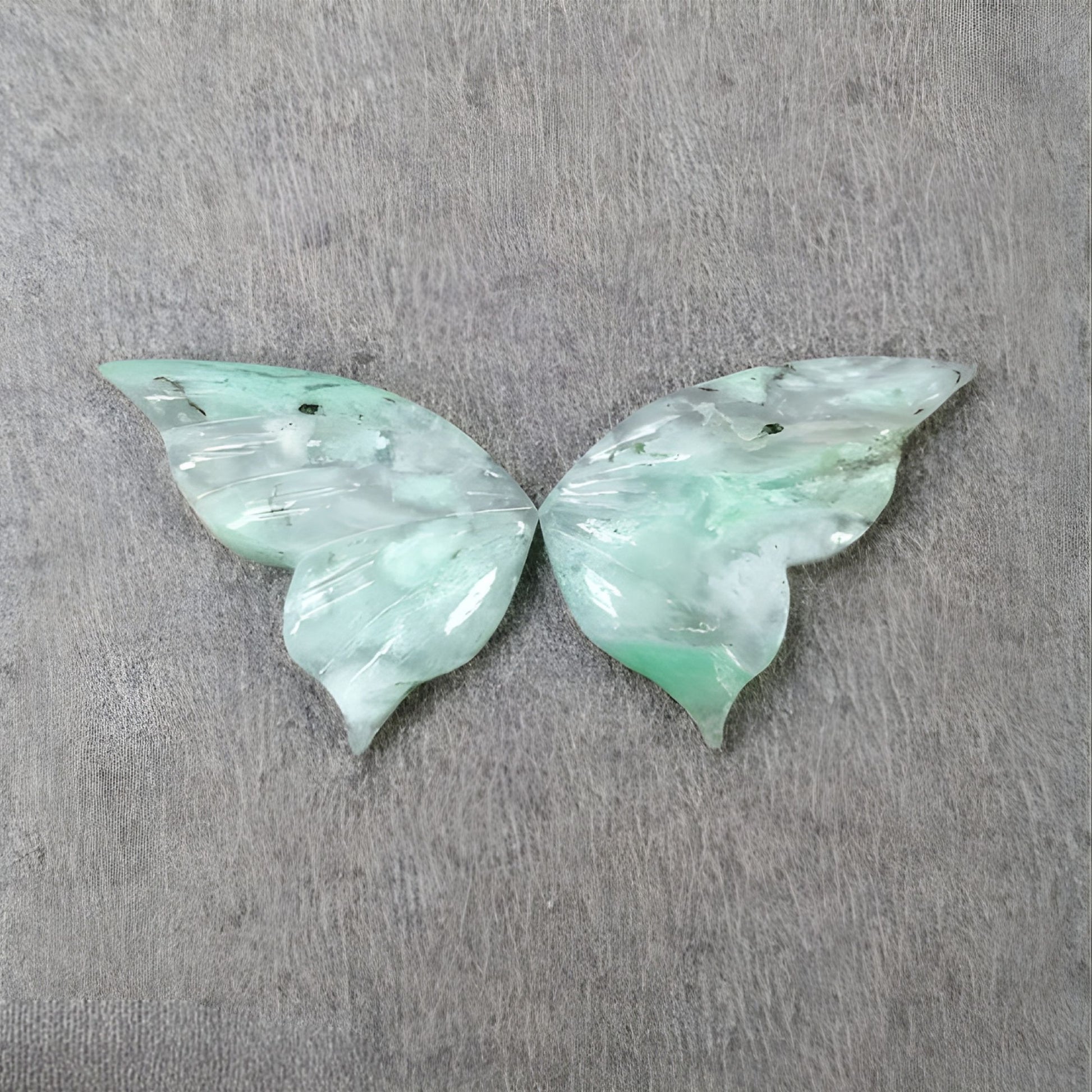Natural Chrysoprase Gemstone Carving