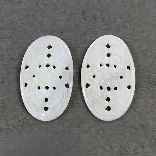 35.65cts Mother Of Pearl Gemstone Carving Natural Untreated White Oval 38*24mm Pair