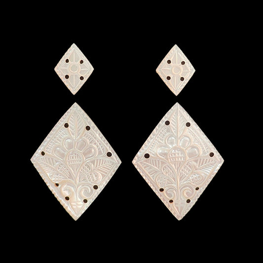 Mother of Pearl Gemstone Carving: 35.40cts Natural Untreated White Mop Hand Carved Marquise Shape 15*11mm - 34*26mm 4pcs Set for Jewelry