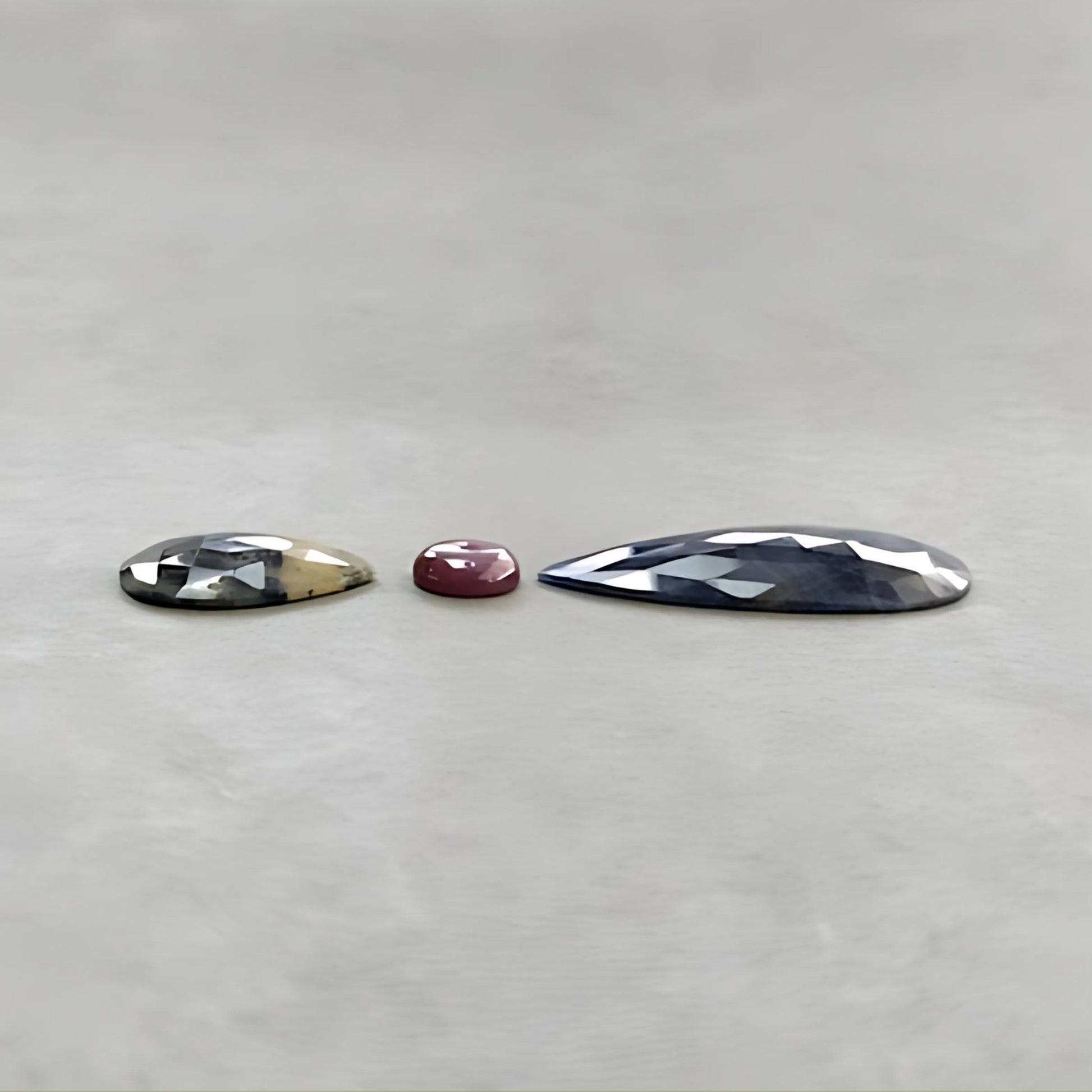 宝飾品用のサファイア