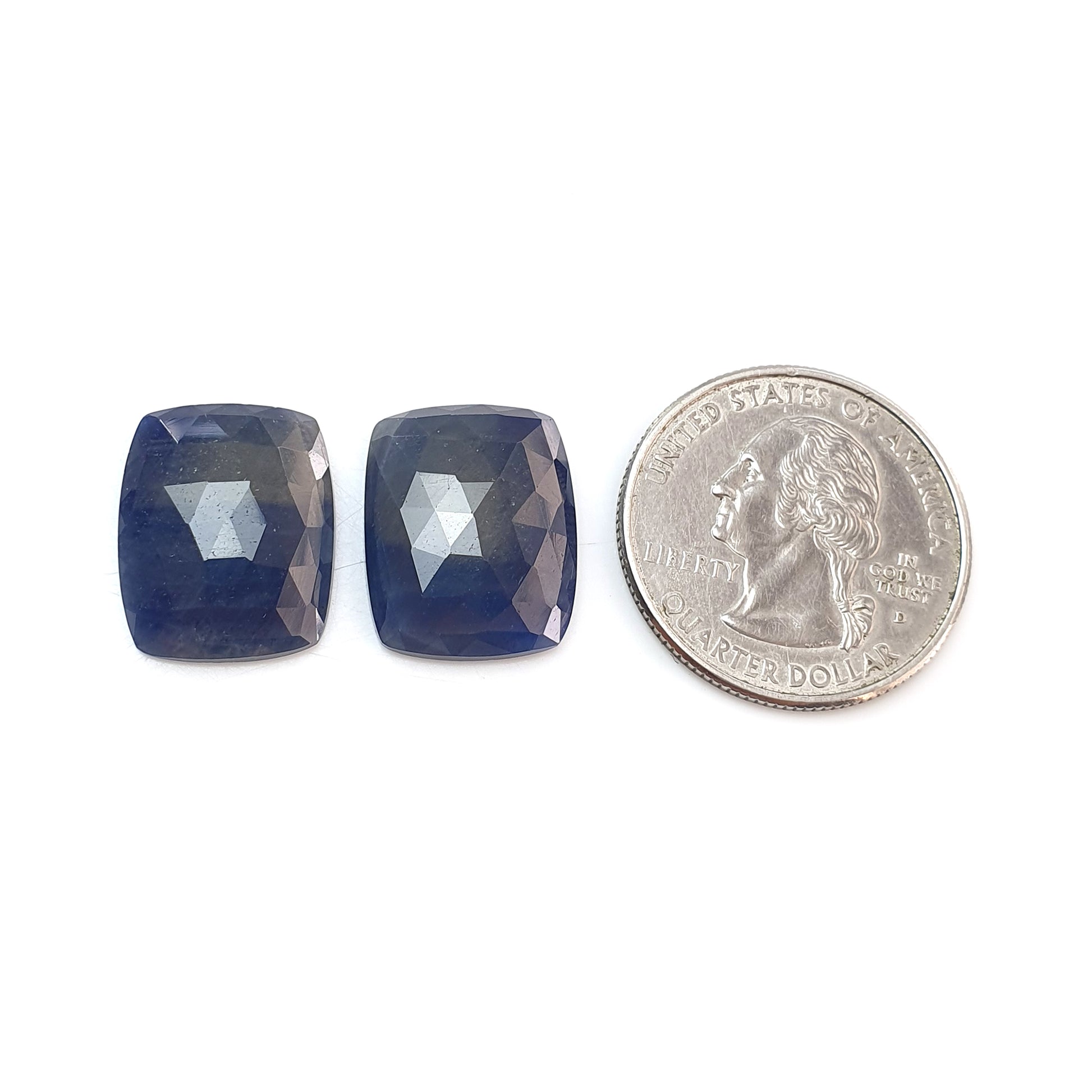 حجر الياقوت ثنائي اللون