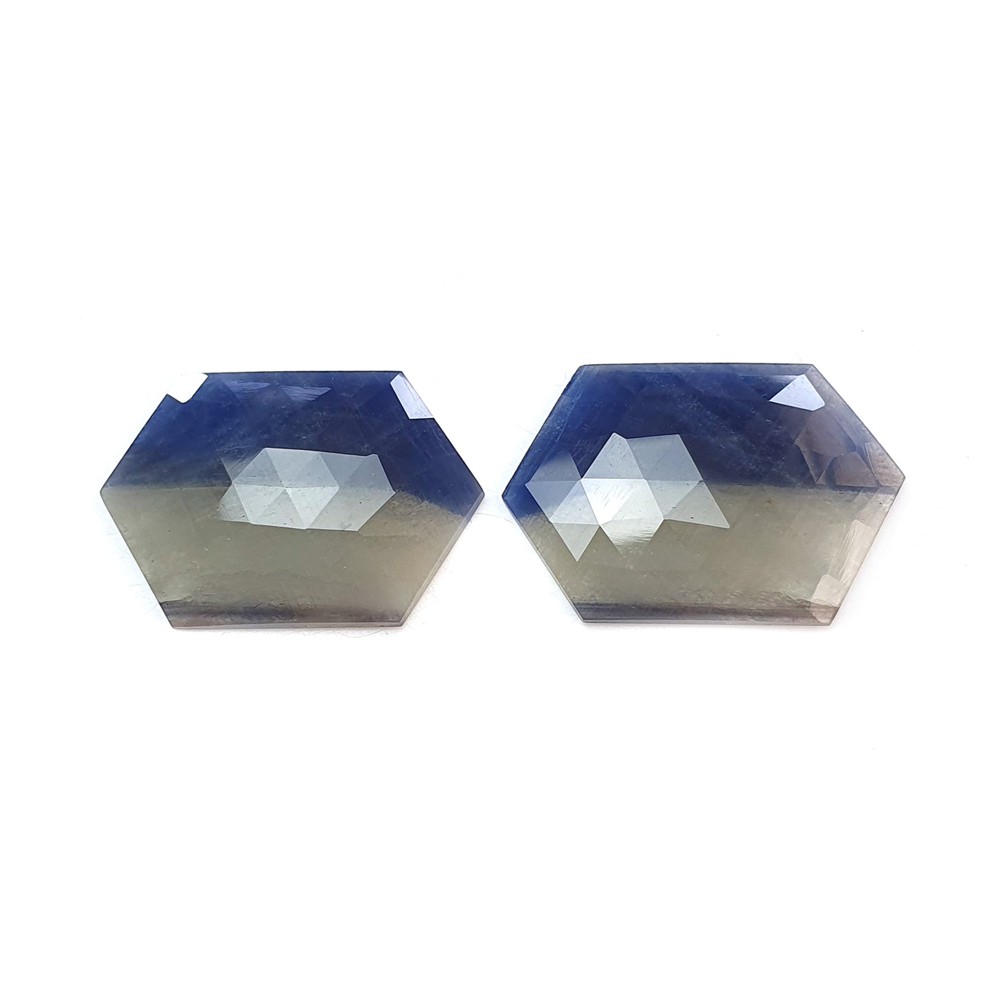 الياقوت ثنائي اللون