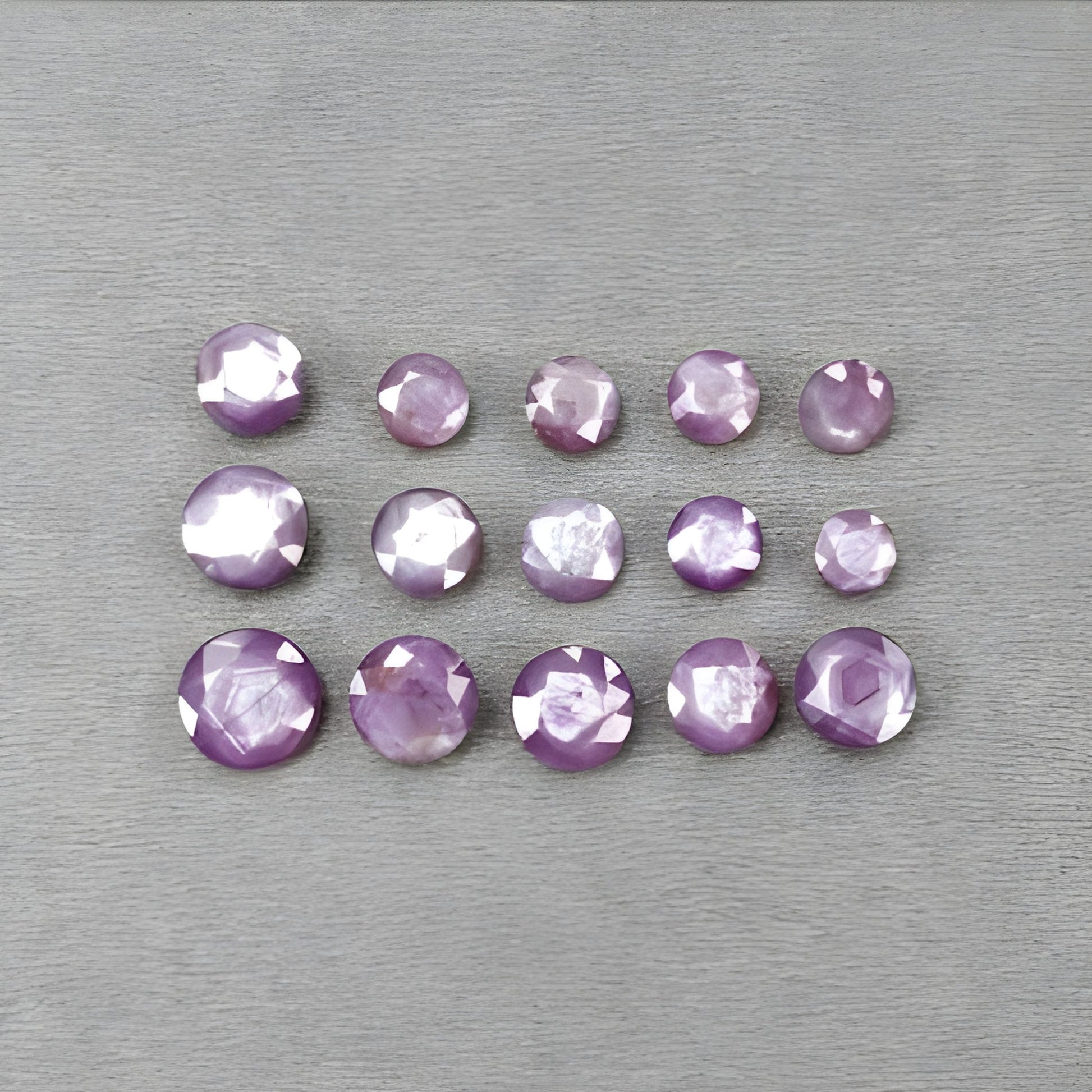 天然未经处理的宝石蓝宝石