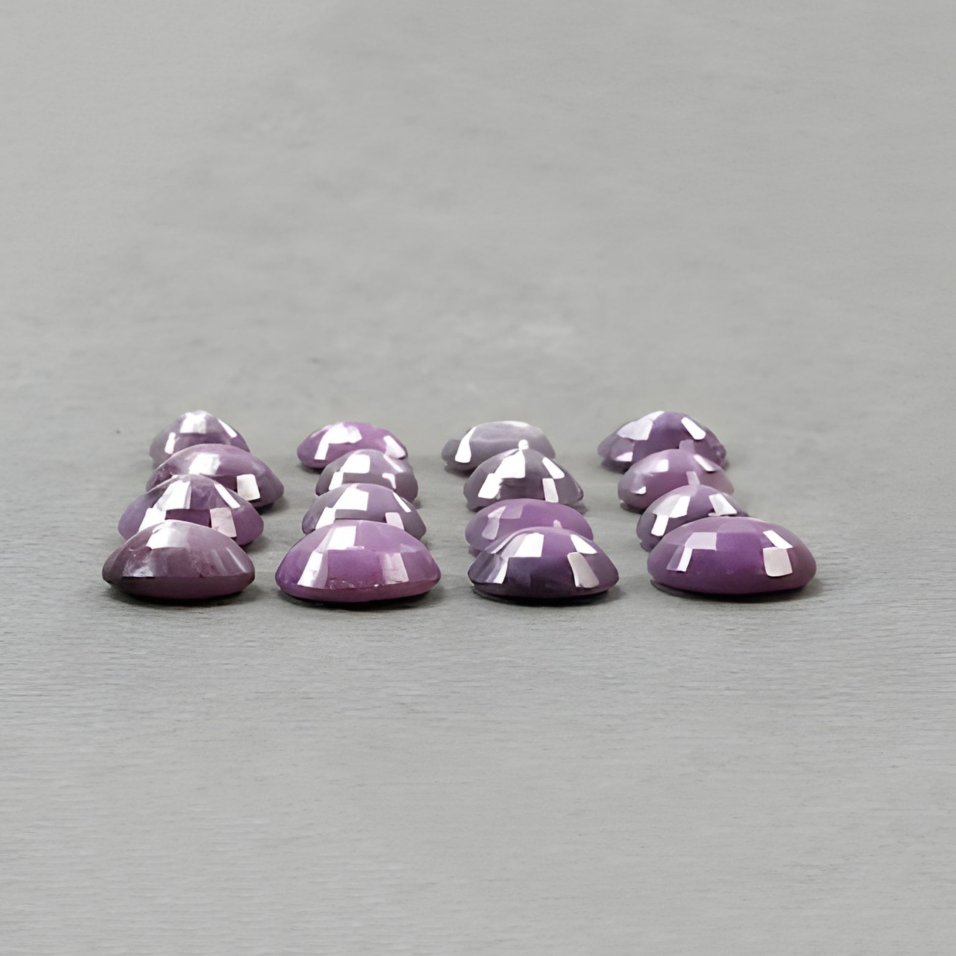 天然未经处理的宝石蓝宝石