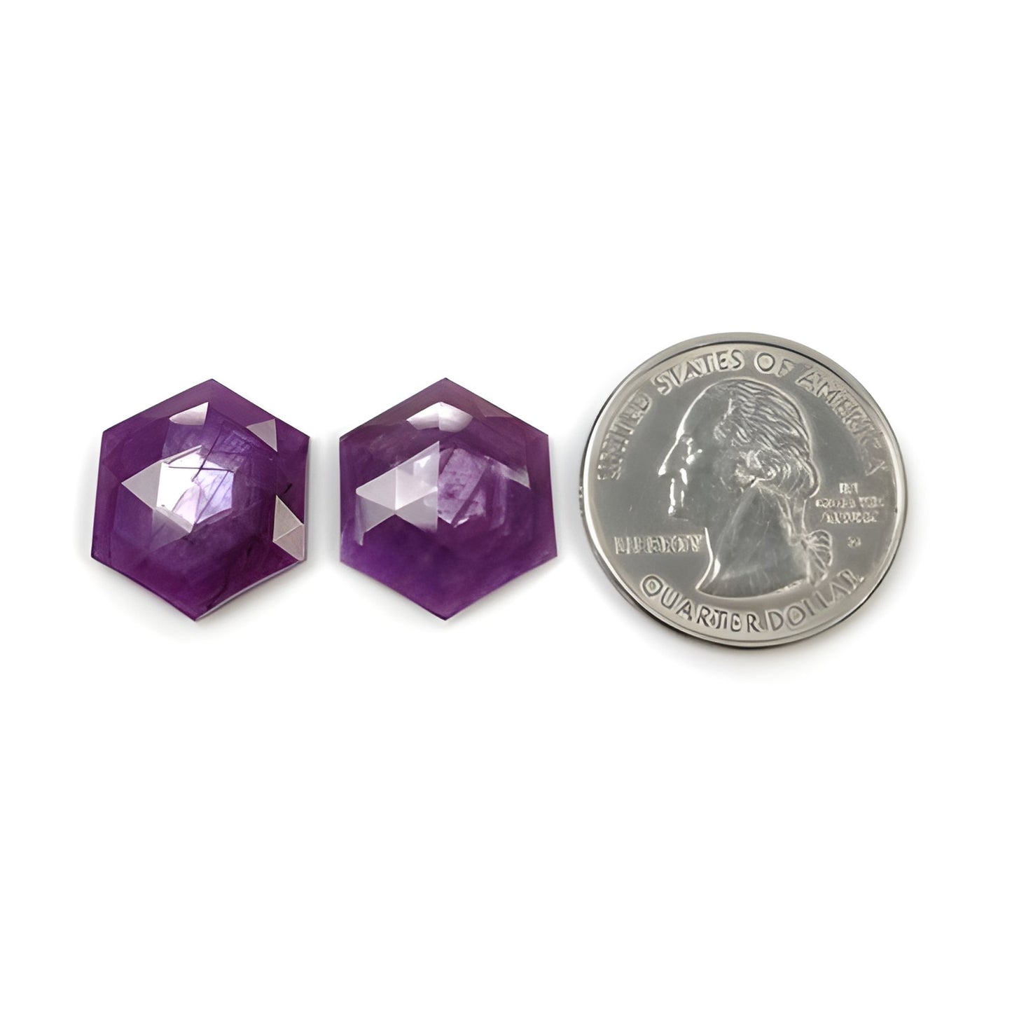 用于珠宝的红宝石玫瑰切割