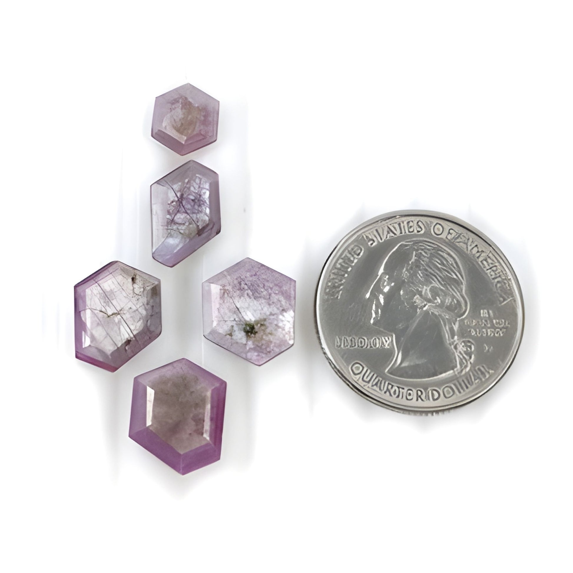 天然未処理の宝石サファイア