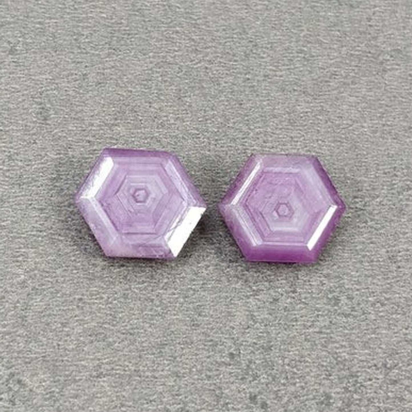 天然未処理の宝石サファイア