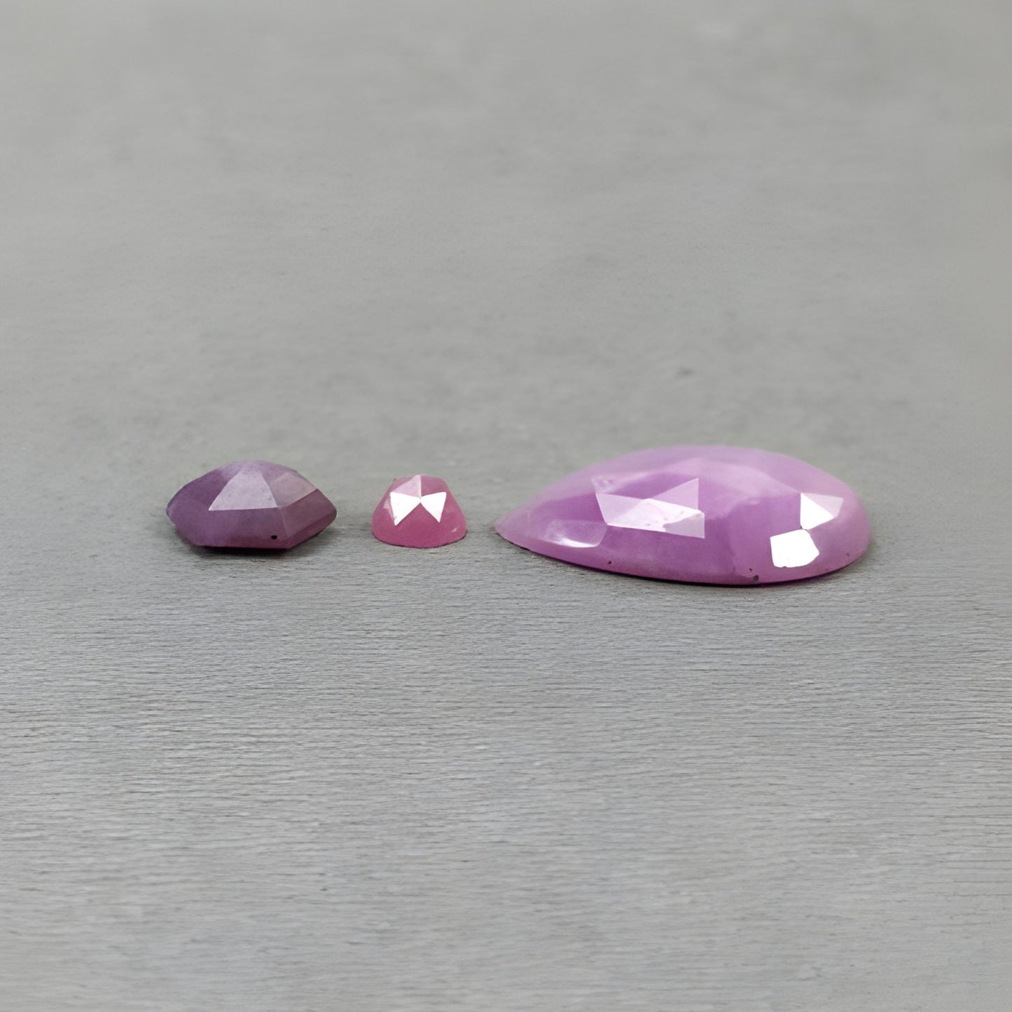 15.65cts Raspberry Sapphire Gemstone Natural Untreated Rose Cut Pear Shape 3pcs