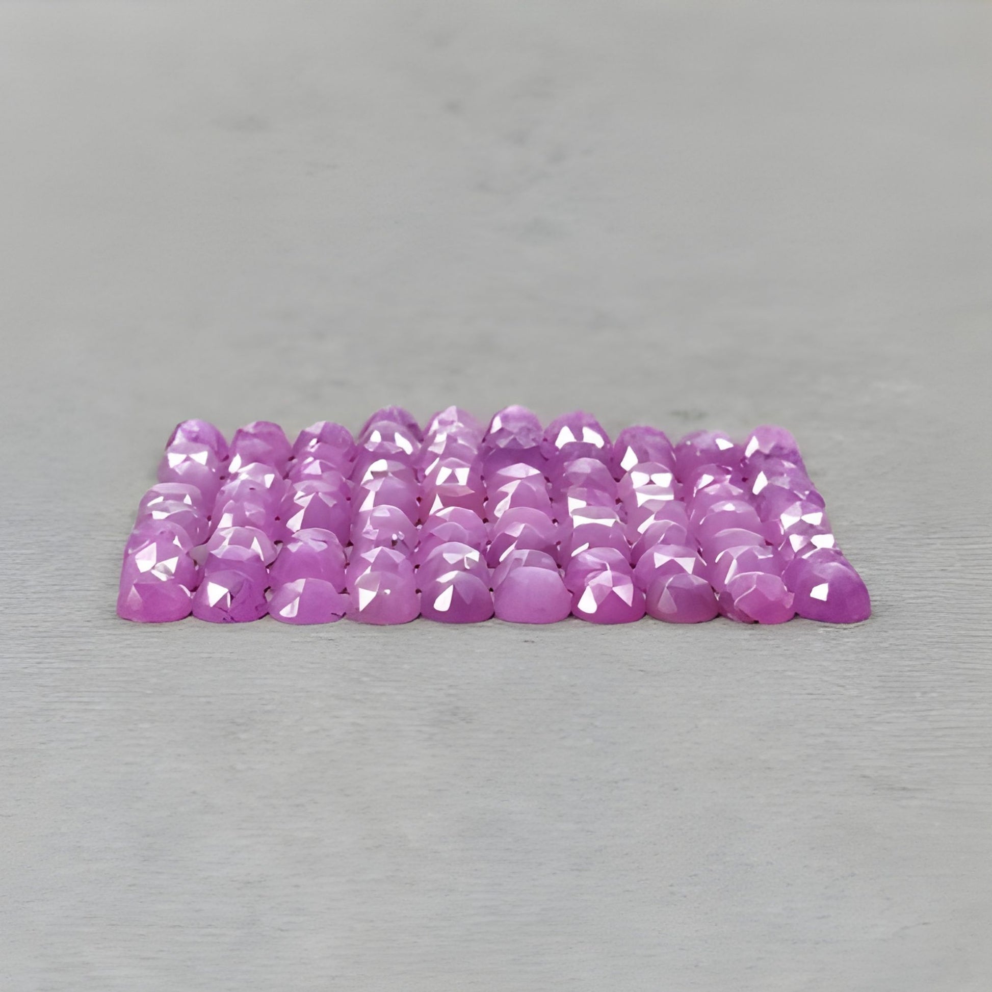 天然未经处理的宝石红宝石