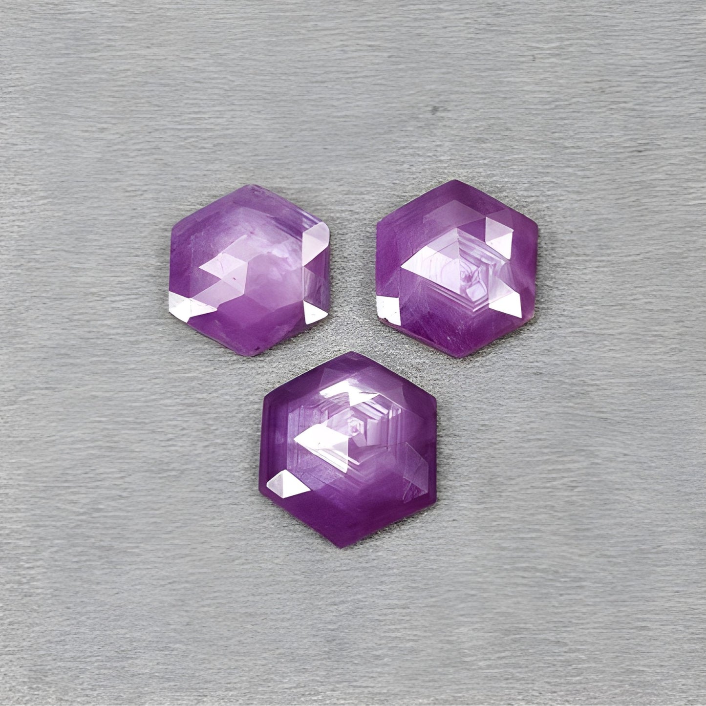 natürlicher Edelstein Rubin