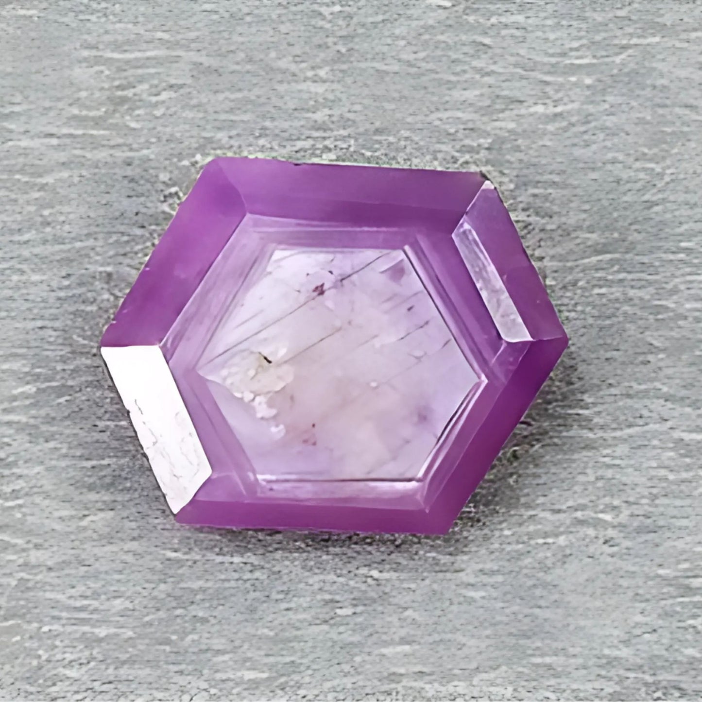 pietra preziosa naturale non trattata