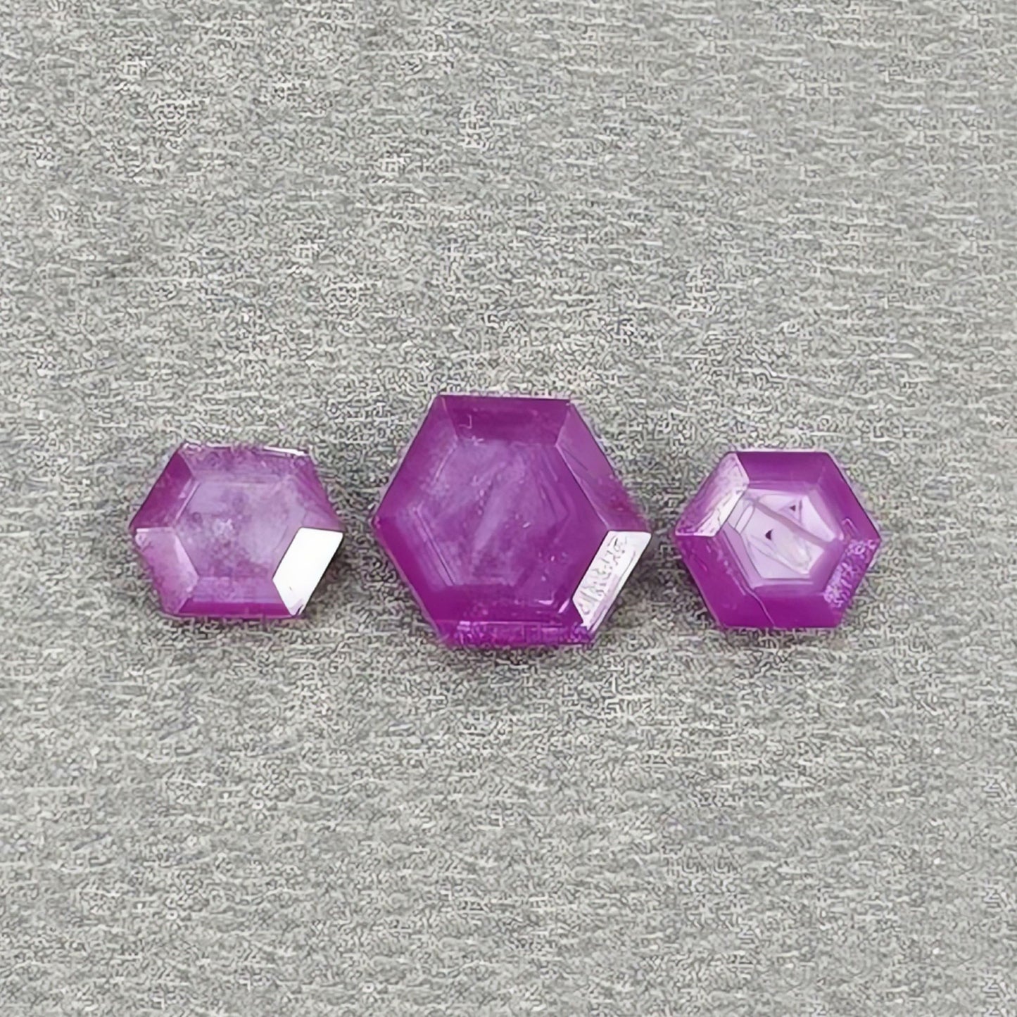 7.90cts Raspberry Ruby Gemstone Natural Untreated Step Cut Hexagon Shape 3pcs