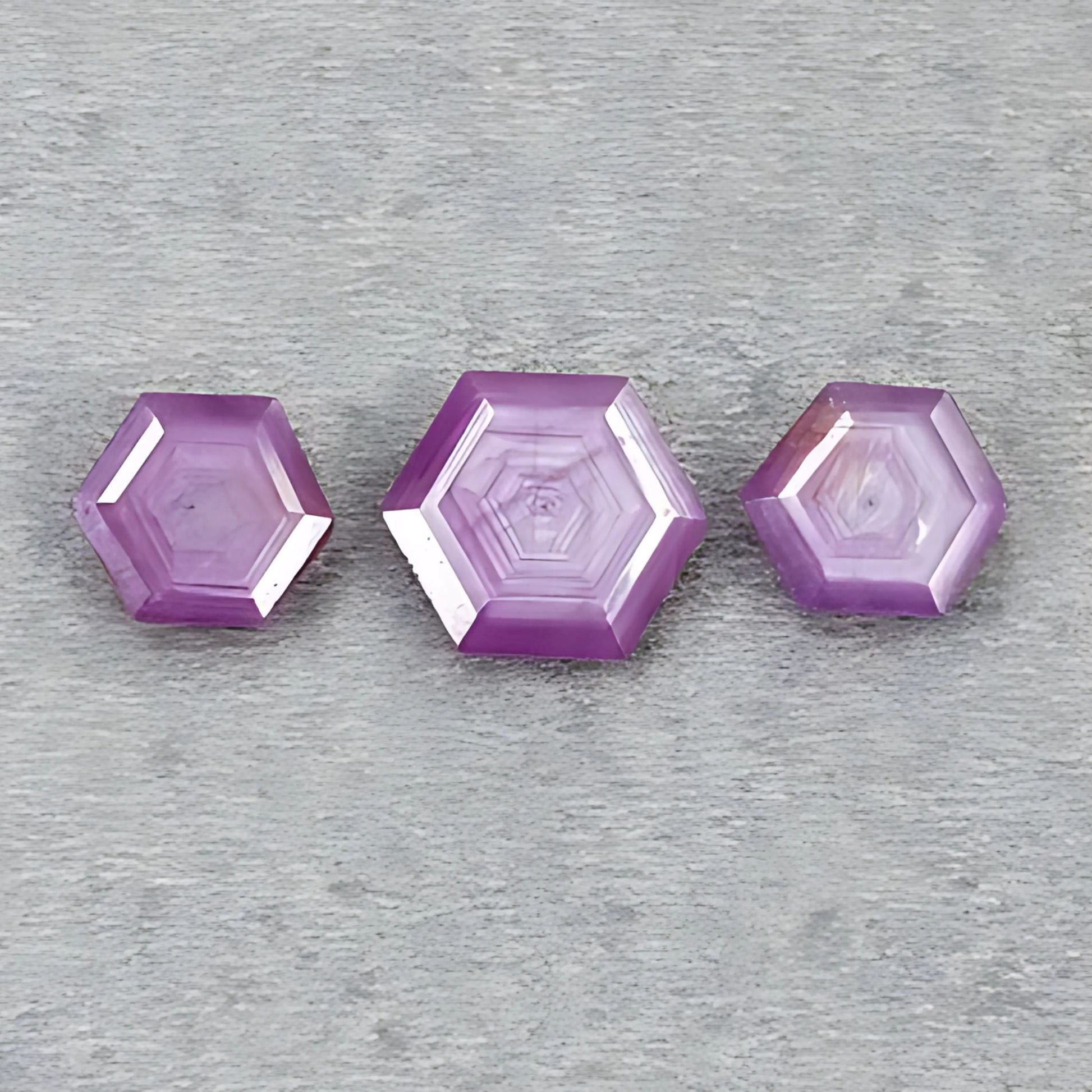 pierre précieuse naturelle non traitée