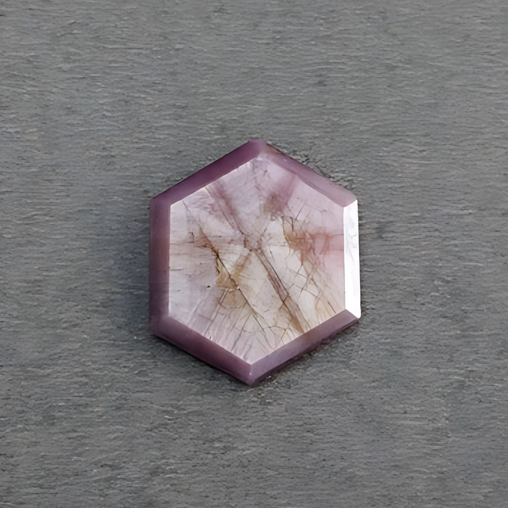 蓝宝石星形六边形刻面切割