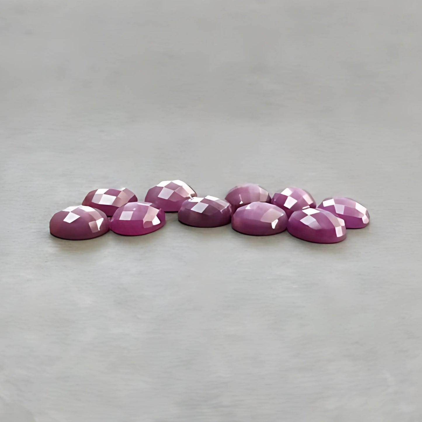 rubis, pierre précieuse naturelle non traitée