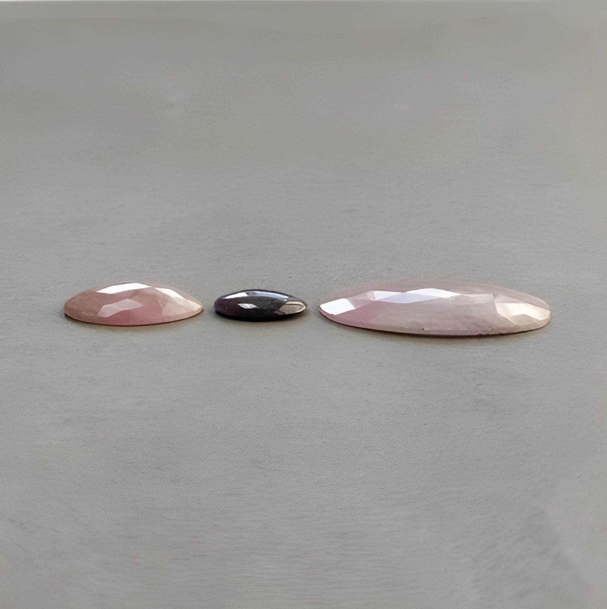 Flat Back Pink Sapphire