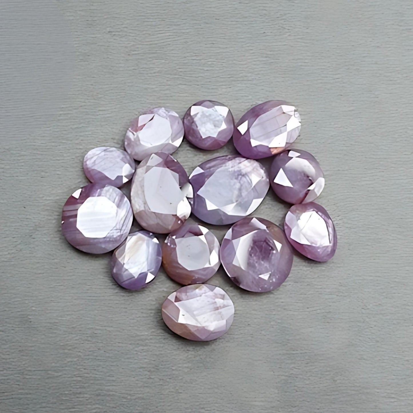 天然ラズベリーサファイア