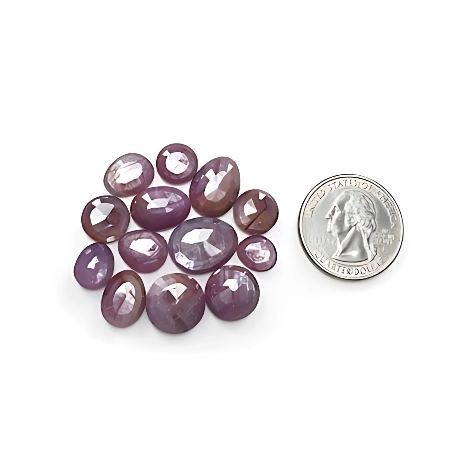 Saphir rose en forme d'œuf