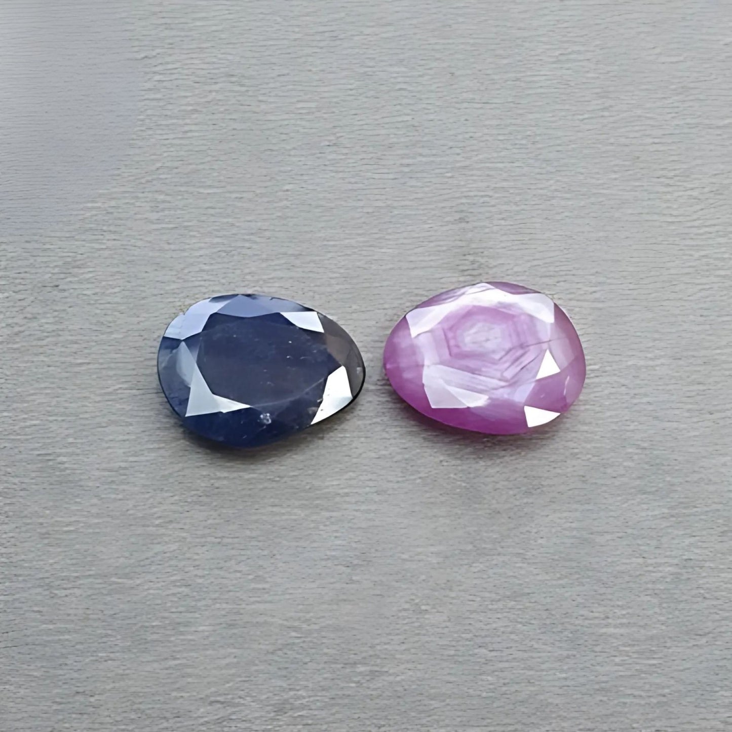 حجر الياقوت الطبيعي