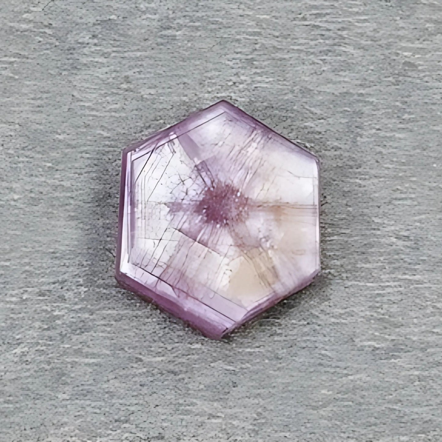 迷迭香蓝宝石达碧切六边形扁平片