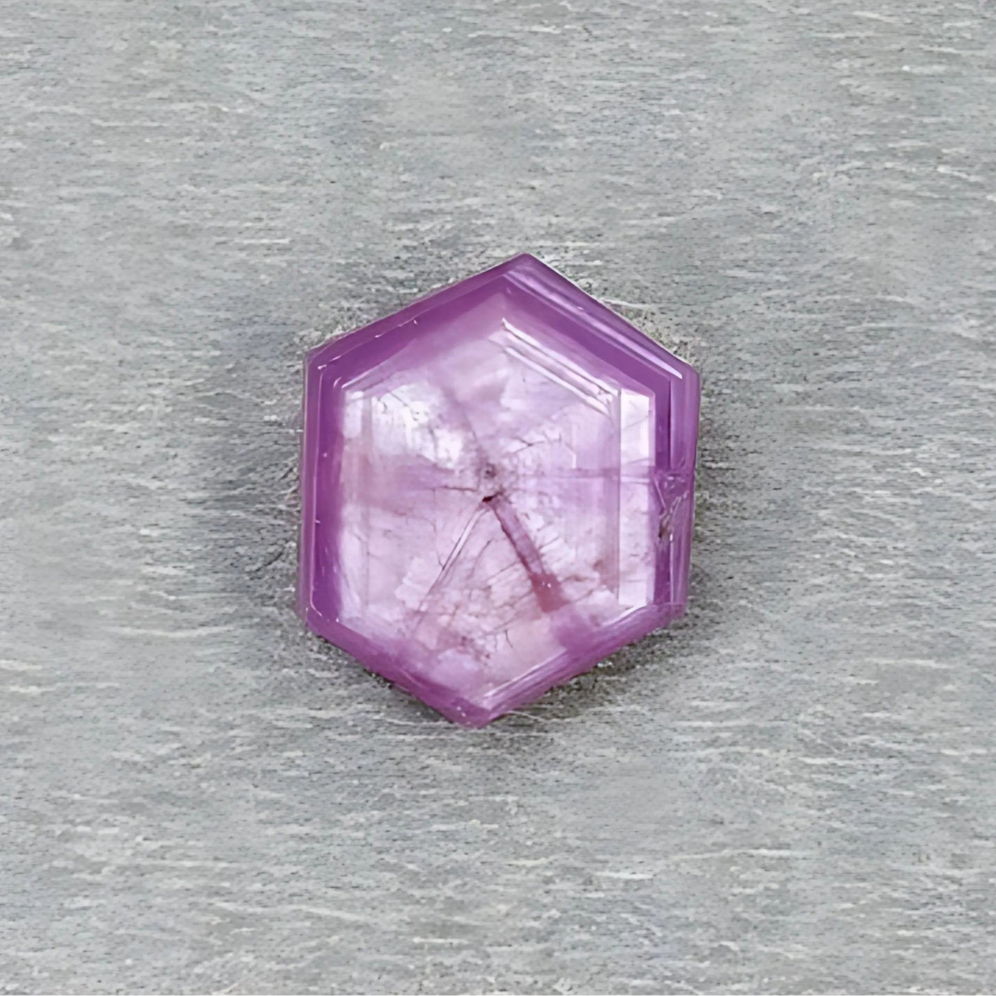 pietra portafortuna di luglio