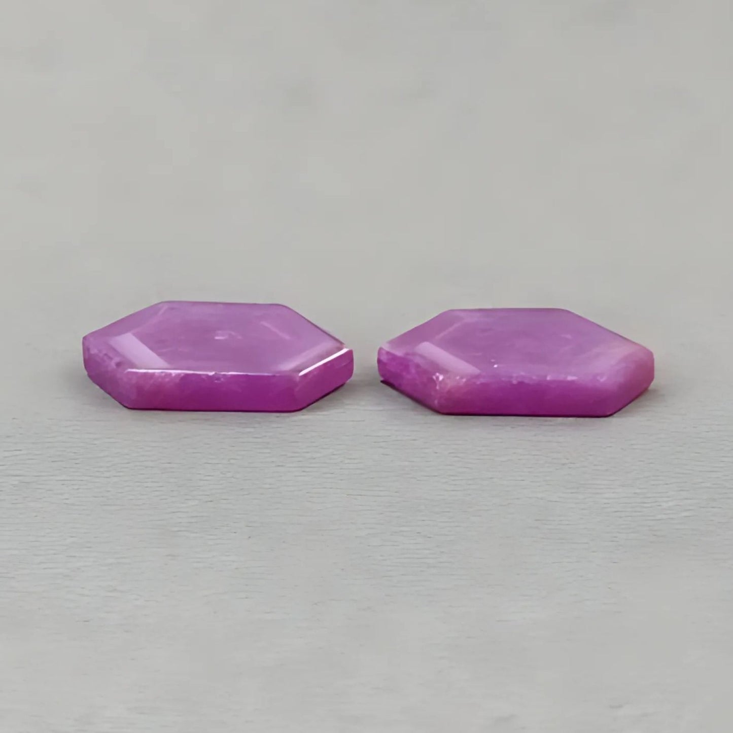 宝石用のルビー