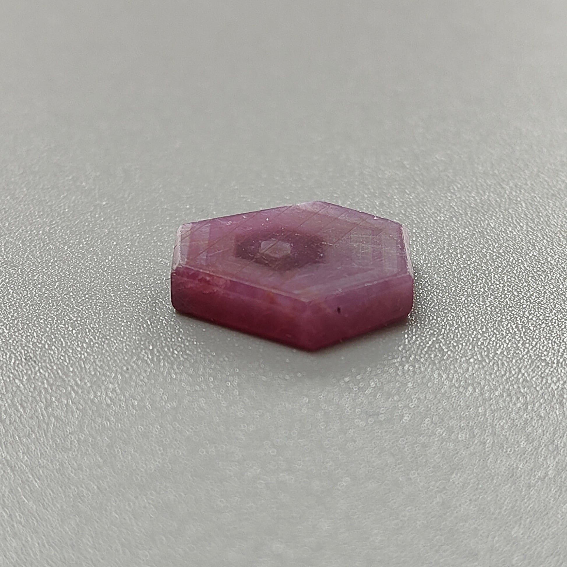 天然未処理ローズマリールビー