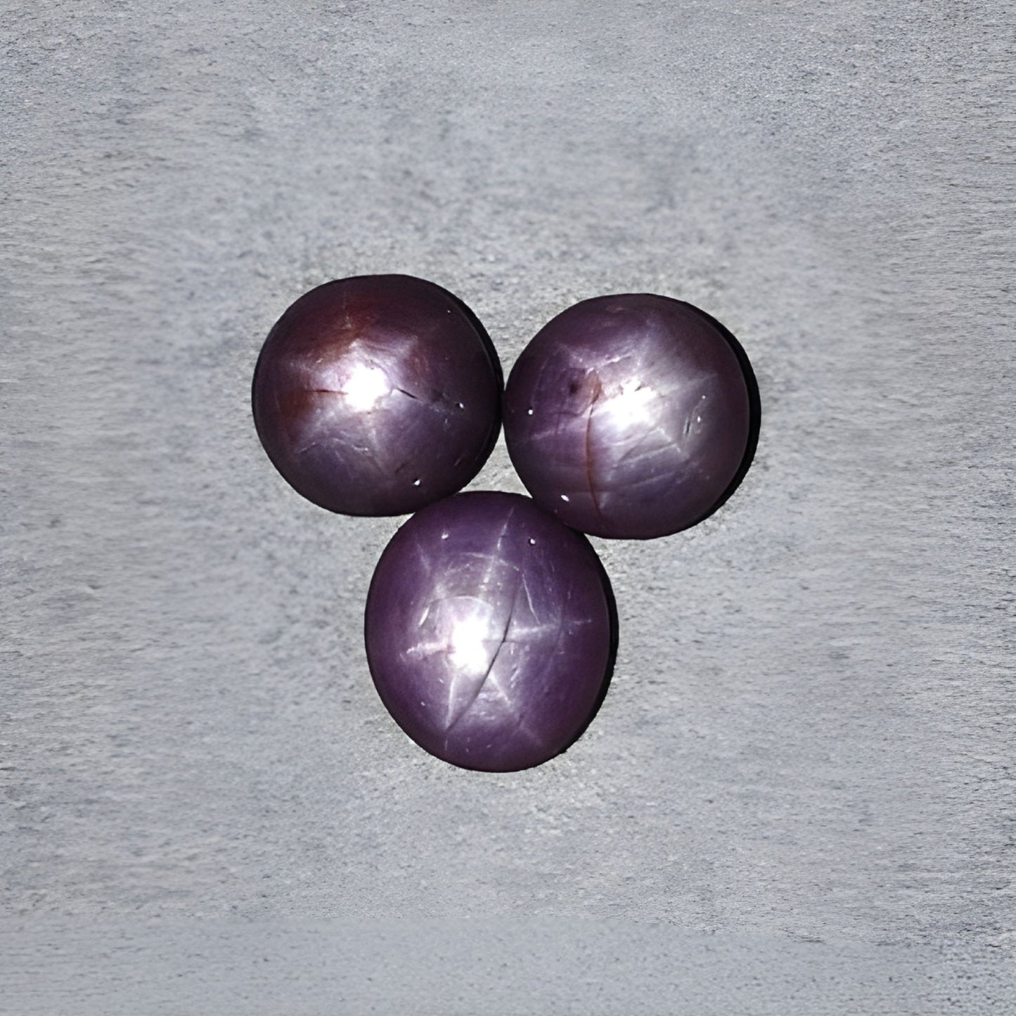 star sapphire round shape cabochon