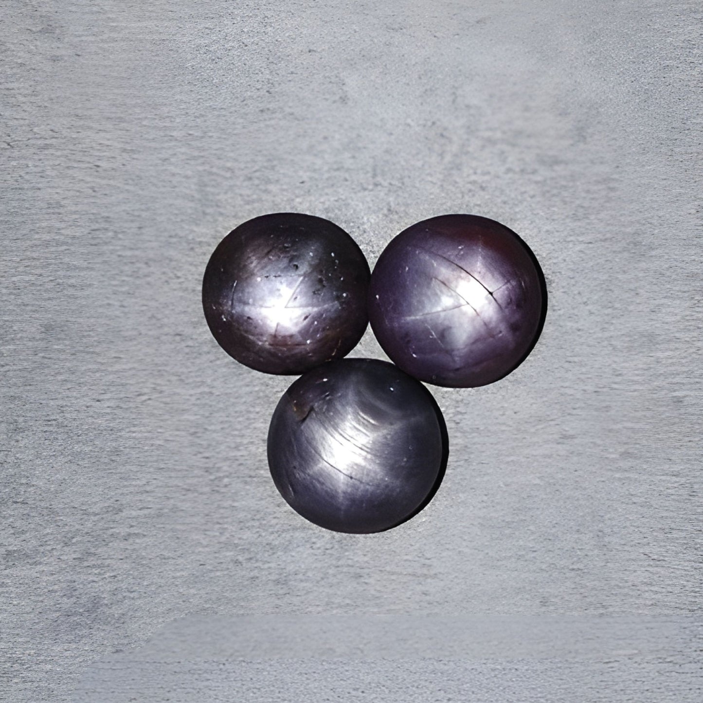 star sapphire round shape cabochon