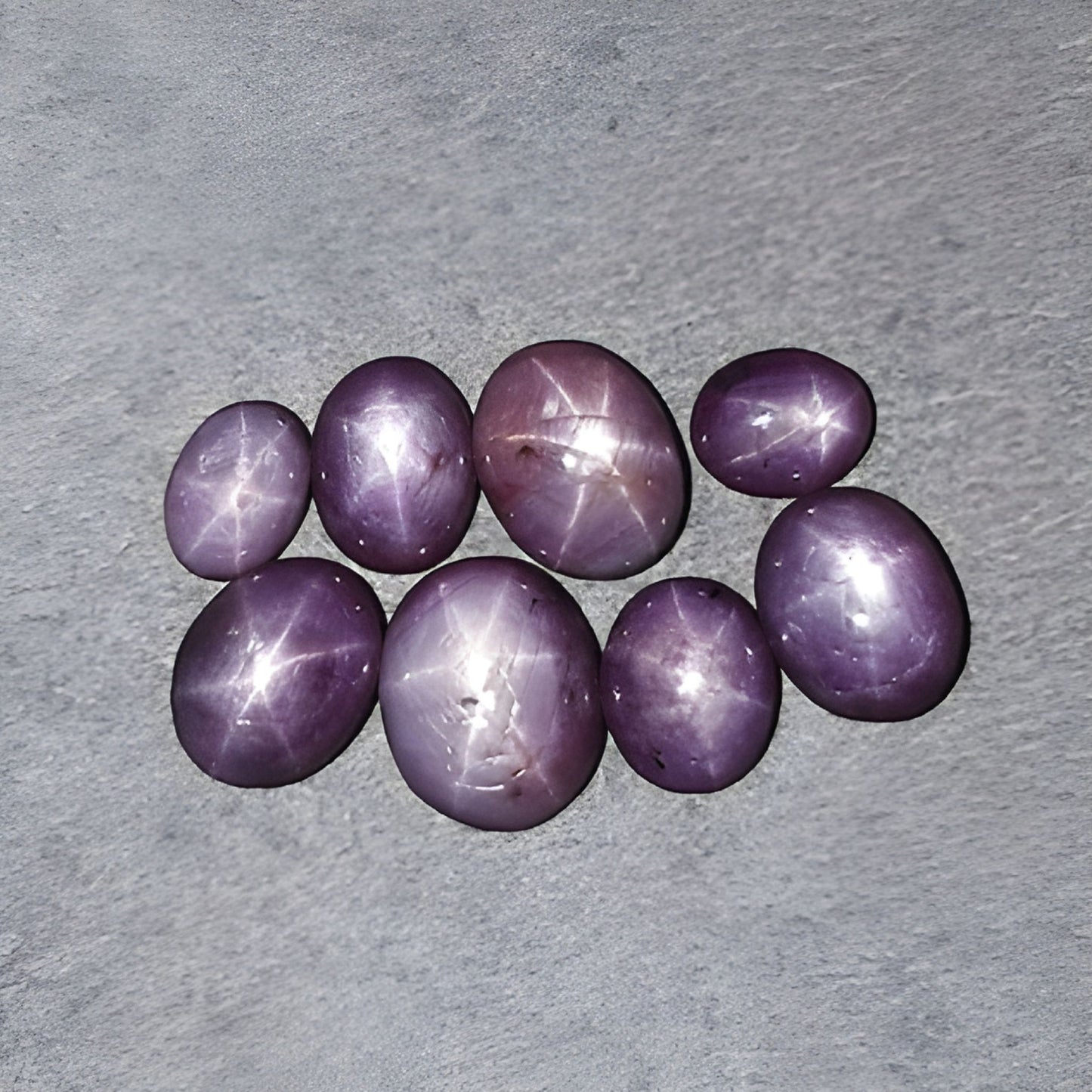 zaffiro stellato per gioielli