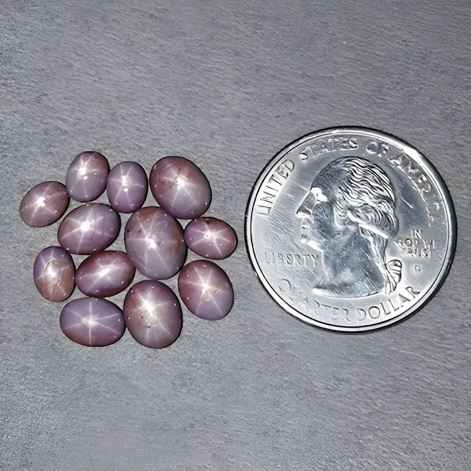 saphir étoilé, pierre précieuse naturelle non traitée