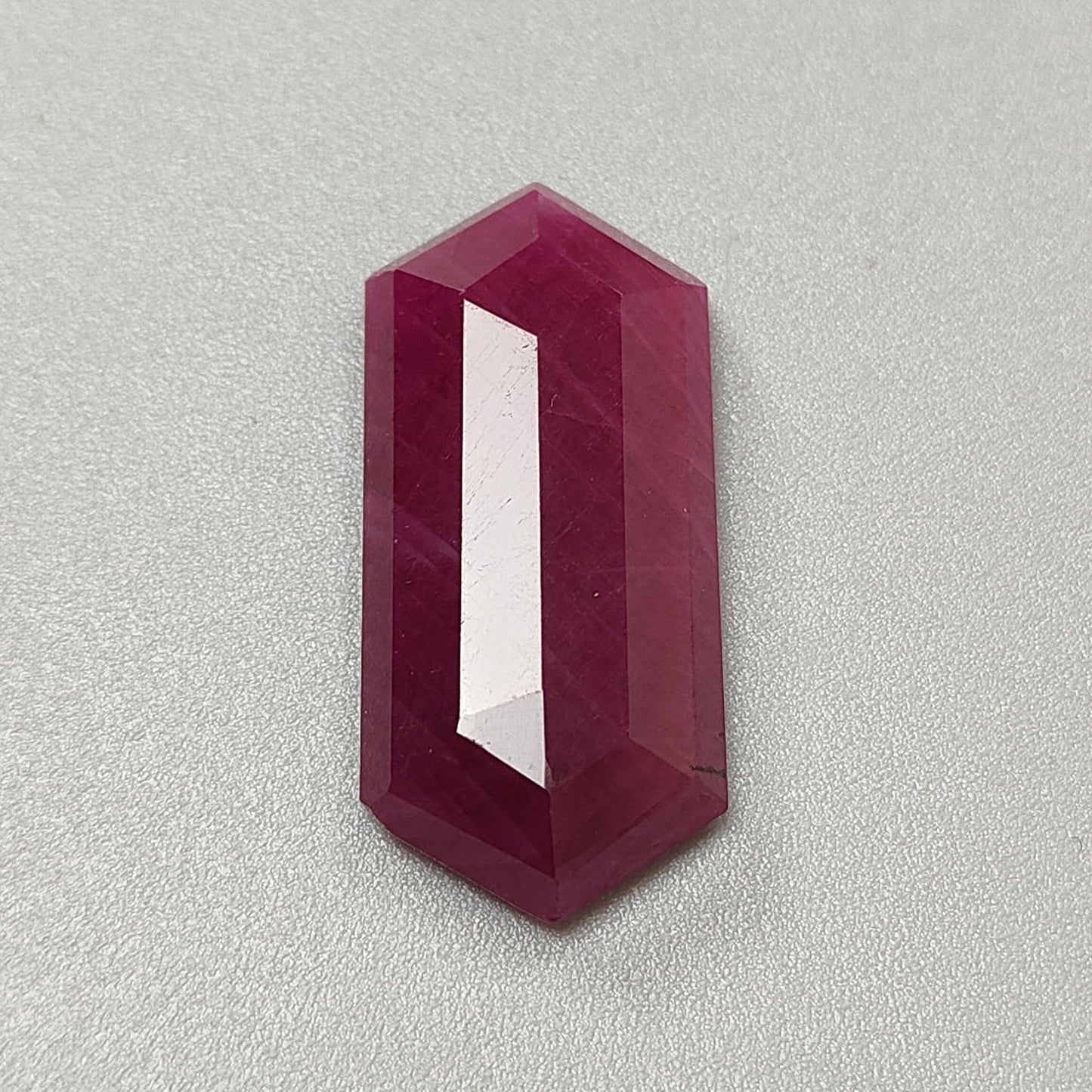 Ruby Gemstone Step Cut: 26.10cts Natural Untreated Unheated Red Ruby Hexagon Shape 31*14mm 1pc for Jewelry July Birthstone