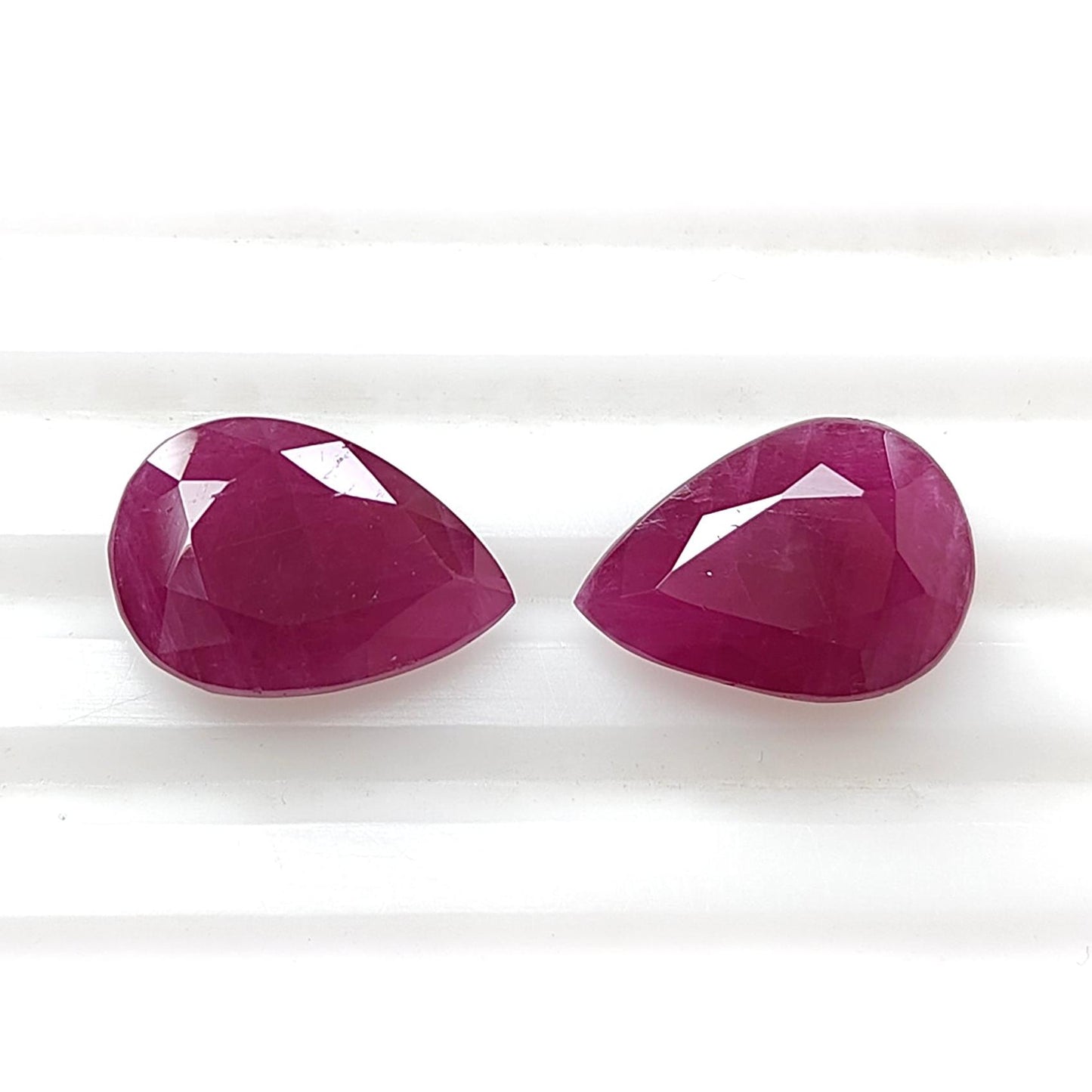 Ruby Gemstone Faceted Cut: 10.00cts Natural Untreated Unheated Red Ruby Pear Shape 13*9mm Pair for Jewelry July Birthstone