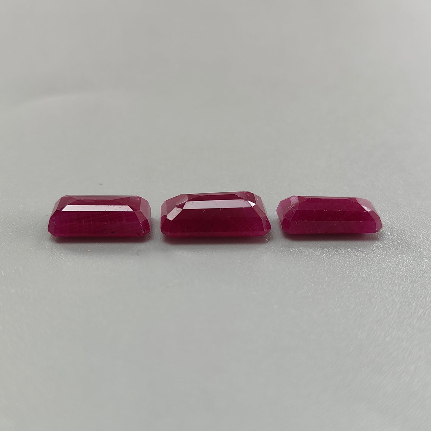 Ruby Gemstone Faceted Cut: 19.00cts Natural Untreated Unheated Red Ruby Baguette Shape 12*8.5mm - 14*9mm 3pcs for Jewelry July Birthstone