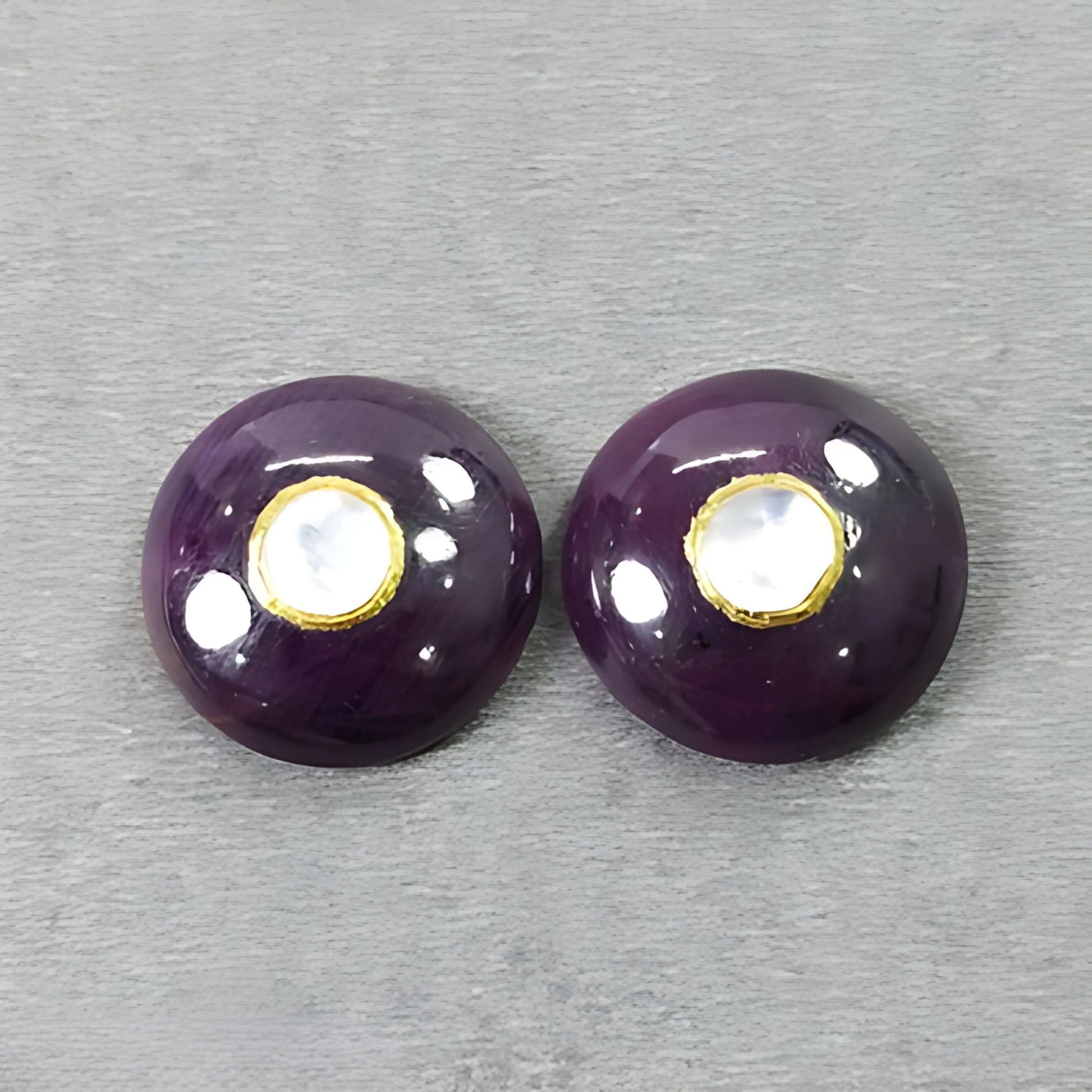 宝石用のルビー