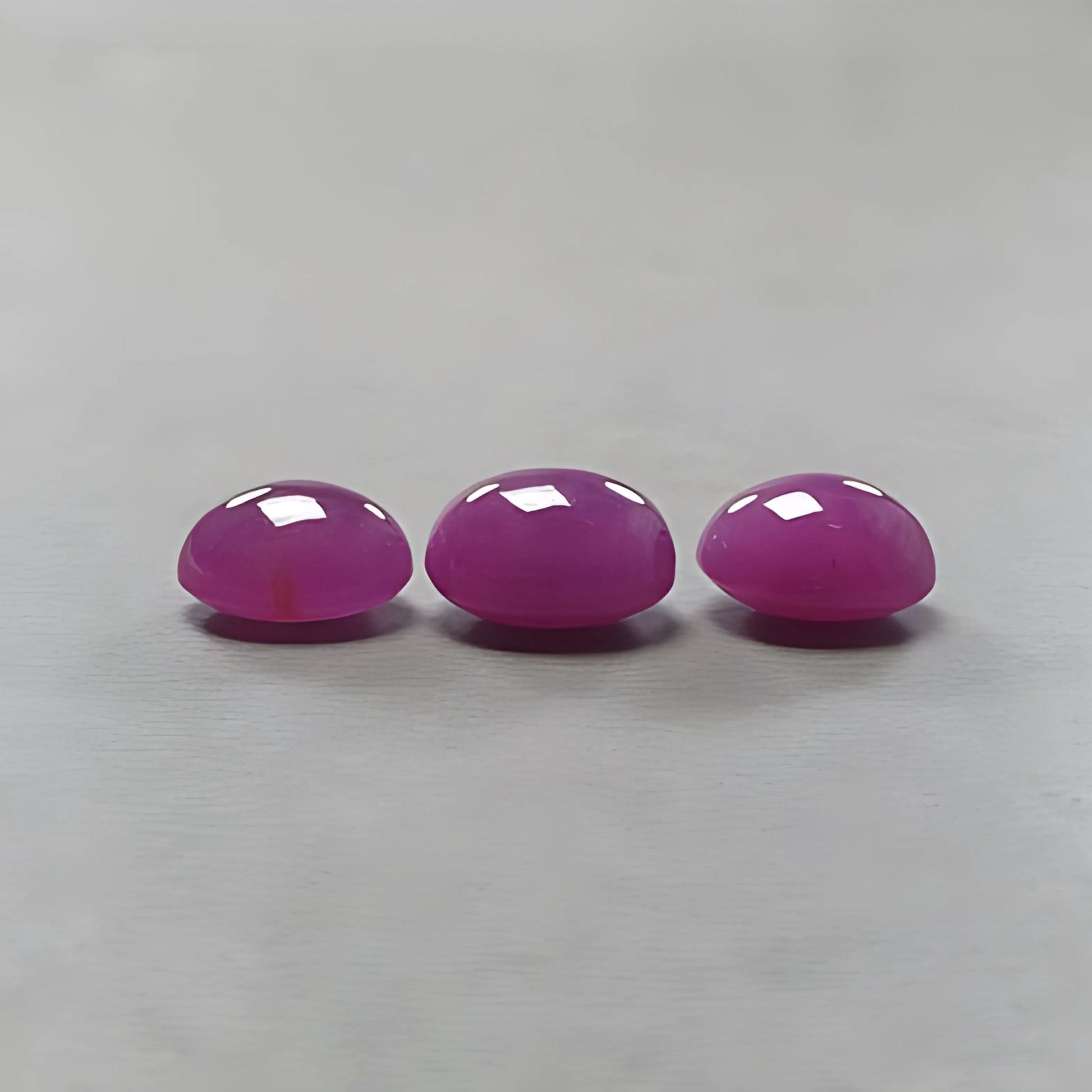 宝石用のルビー