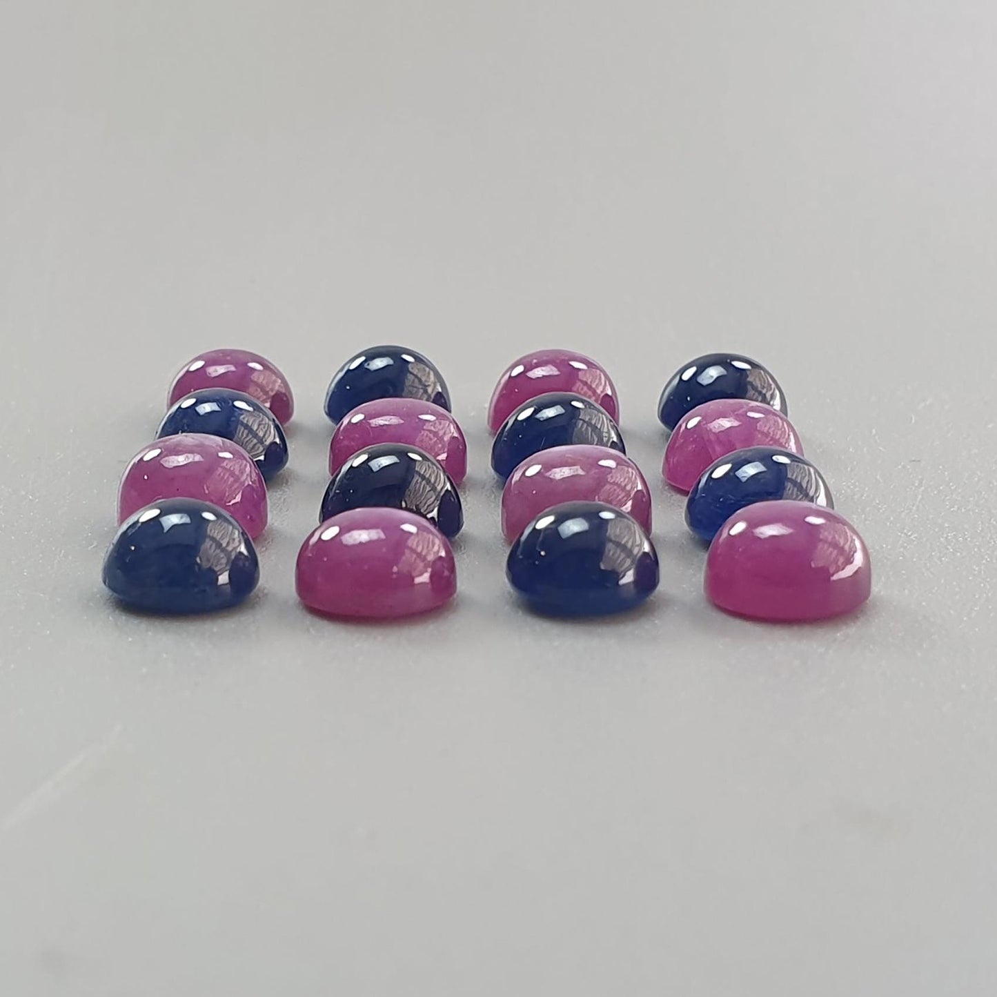 Ruby, Blue Sapphire Gemstone Cabochon: 38.20cts Natural Untreated Purple Pink Ruby, Sapphire Round Shape Cabochon 7mm 16pcs Lot for Jewelry