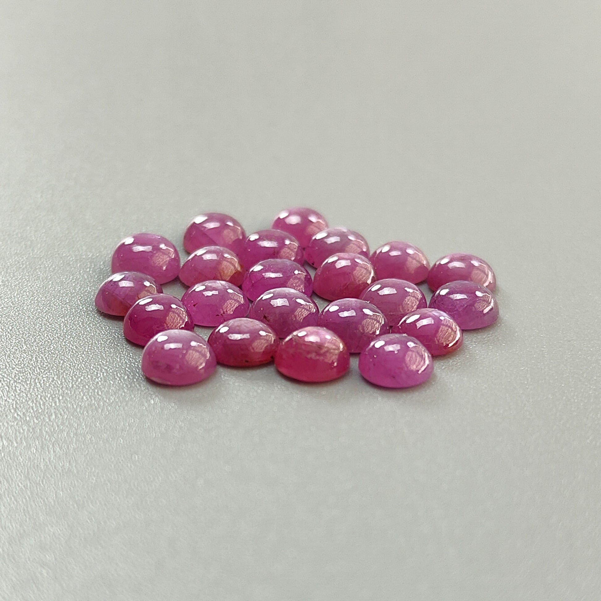 Rubino Cabochon